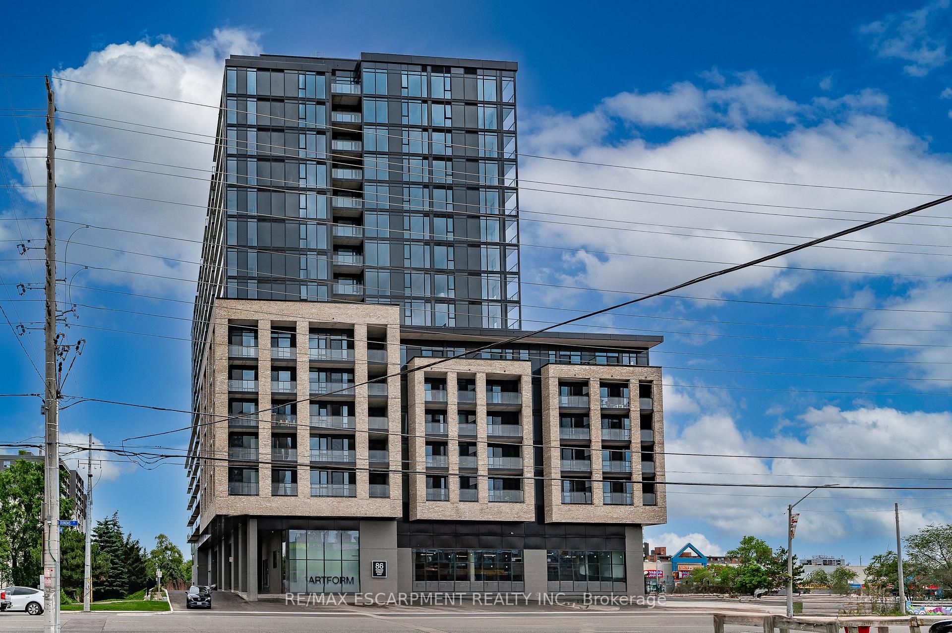 Photo of Unit 1016, 86 Dundas Street E