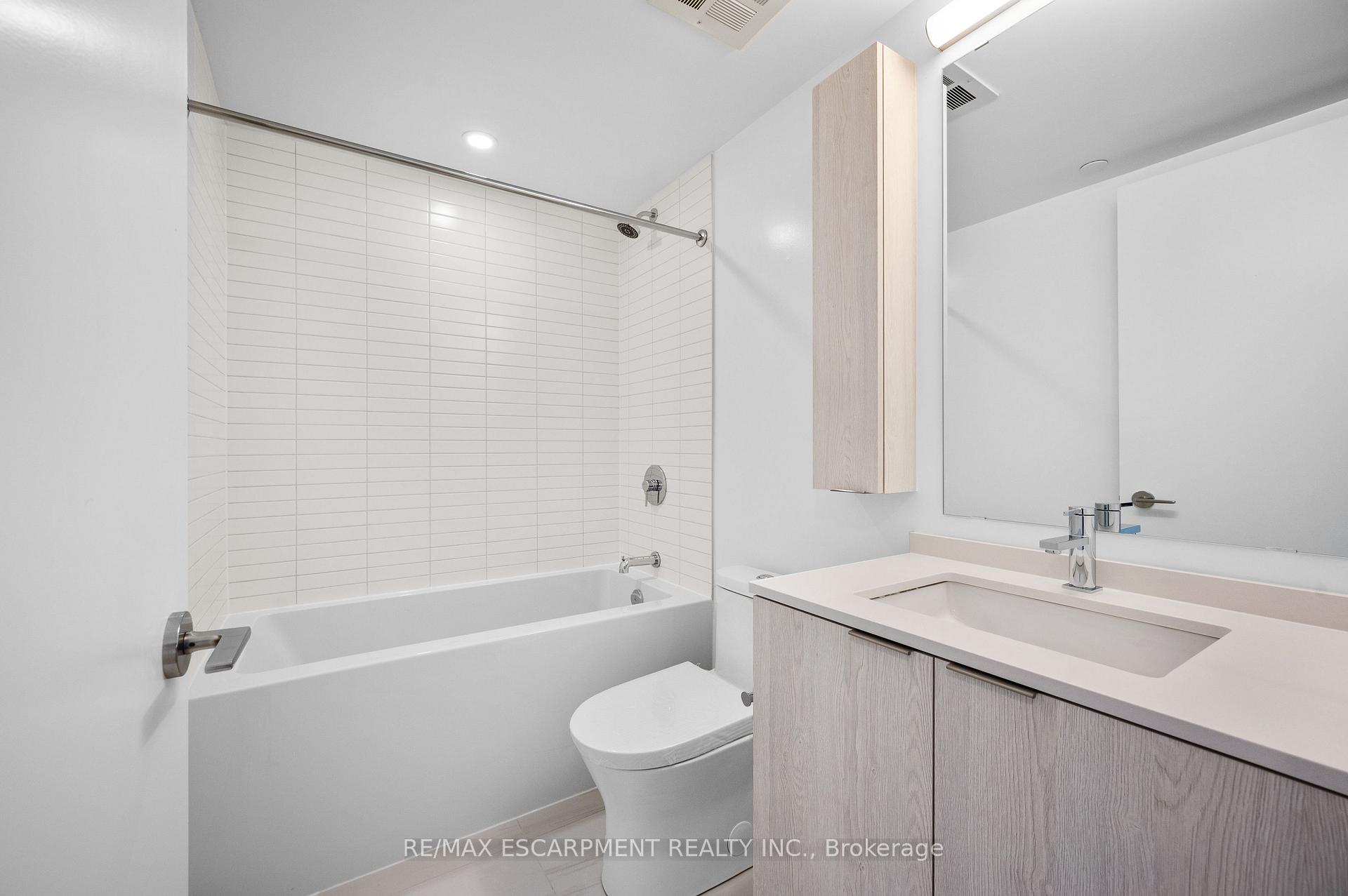 Photo 13 of Unit 1016, 86 Dundas Street E, Mississauga, Cooksville — HOMEH