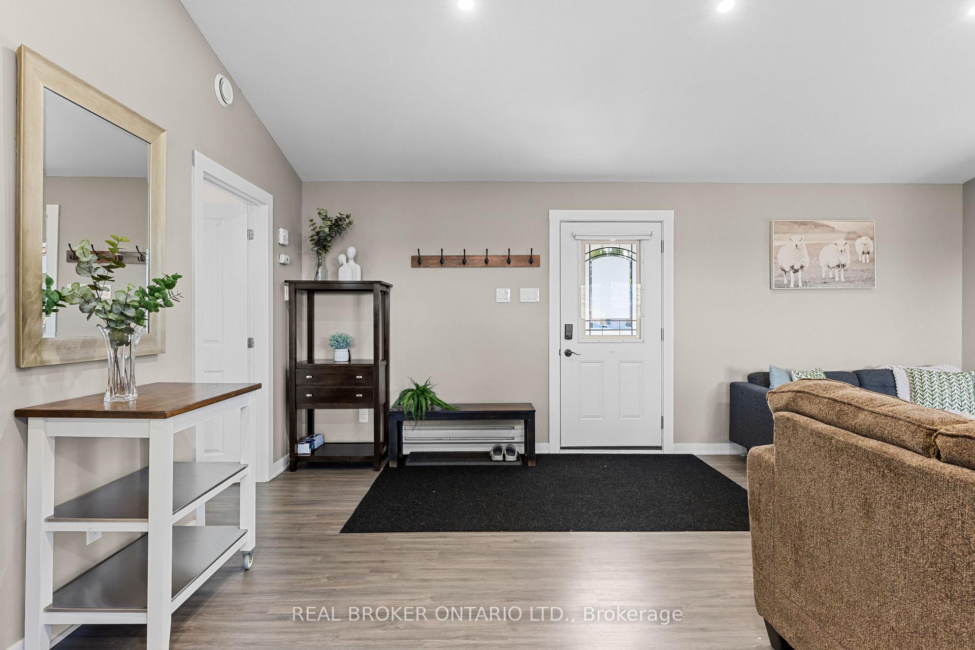 Photo 7 of 1300 Brouseville Road, Edwardsburgh/Cardinal, Edwardsburgh/Cardinal Twp — HOMEH
