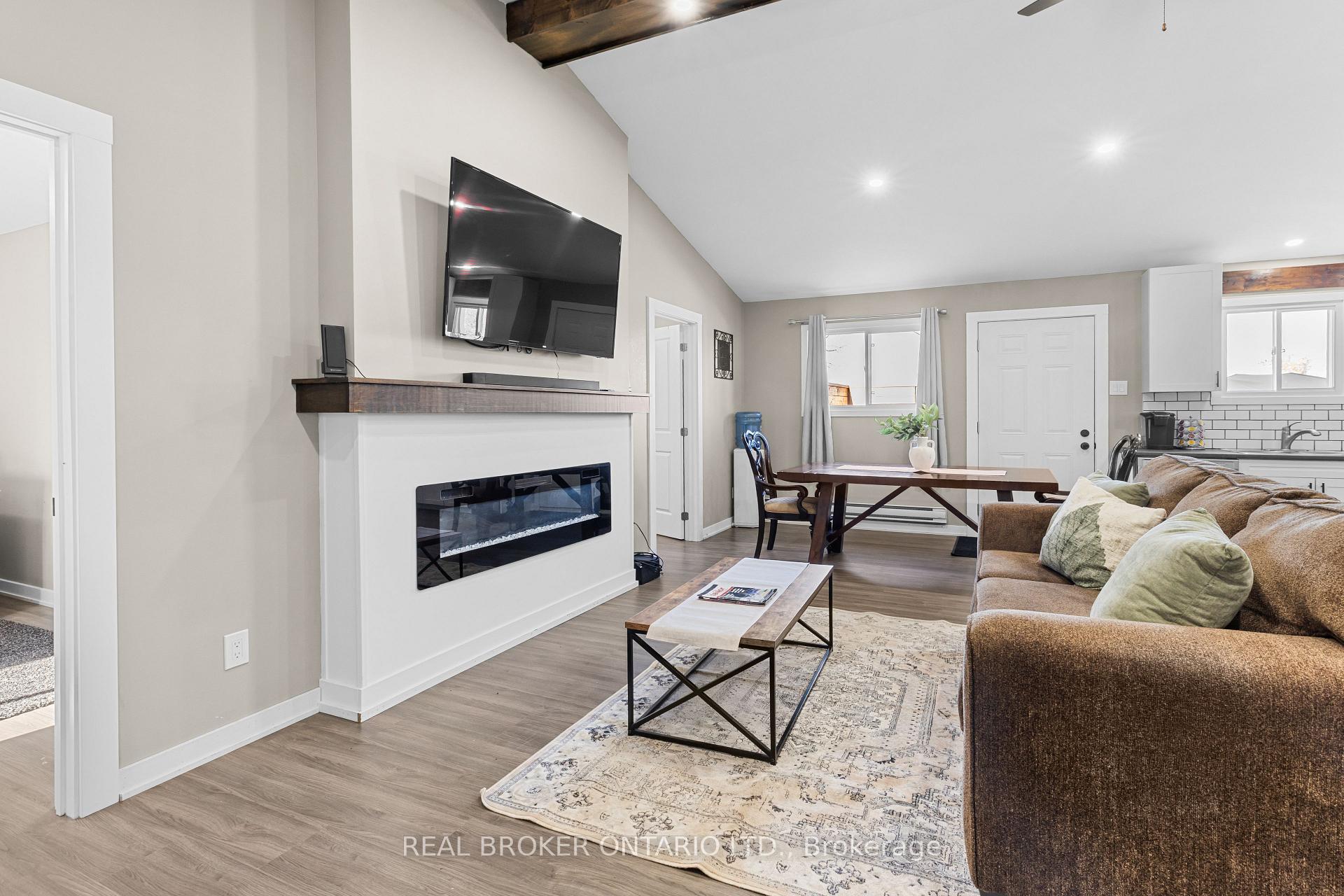 Photo 9 of 1300 Brouseville Road, Edwardsburgh/Cardinal, Edwardsburgh/Cardinal Twp — HOMEH