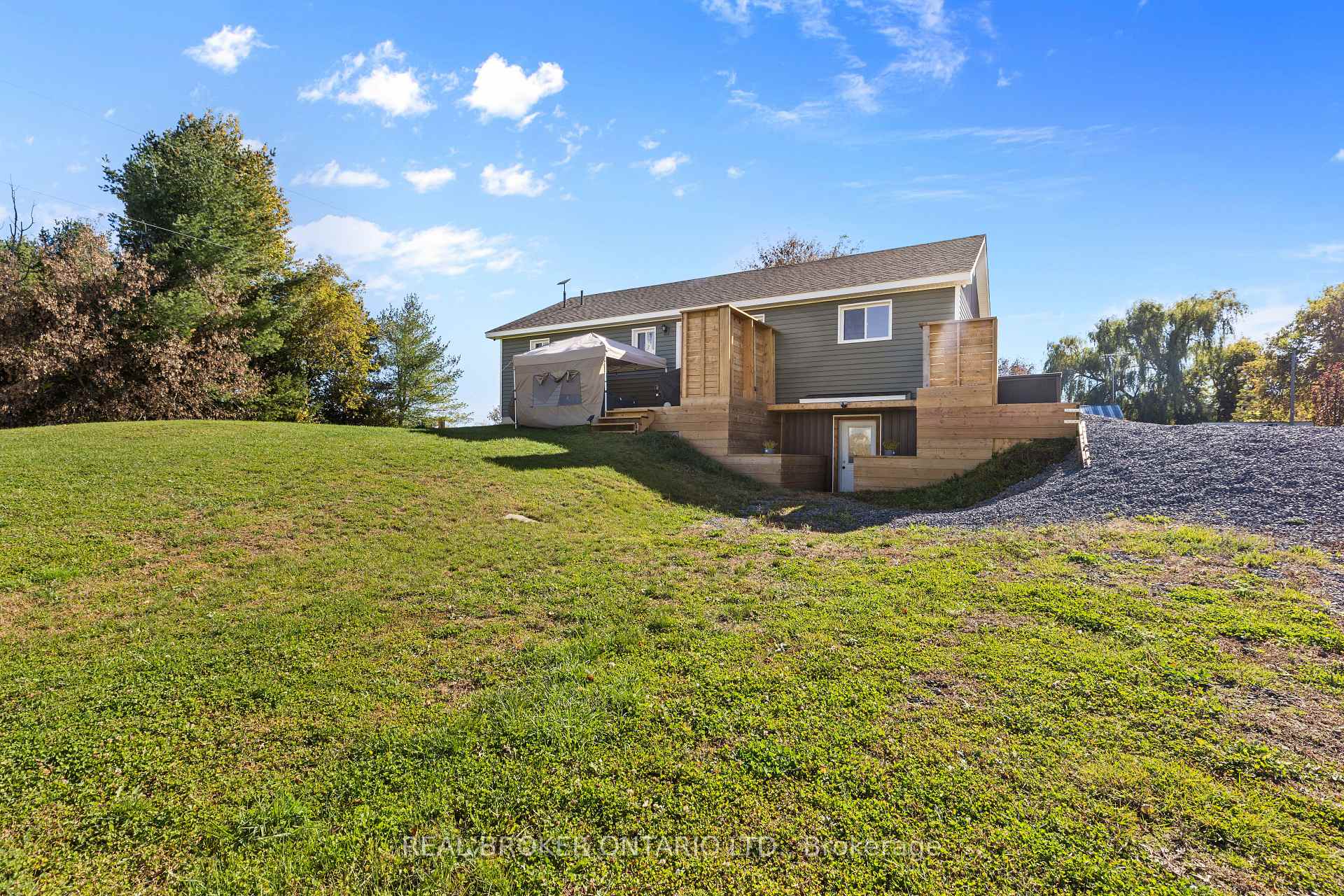 Photo 33 of 1300 Brouseville Road, Edwardsburgh/Cardinal, Edwardsburgh/Cardinal Twp — HOMEH