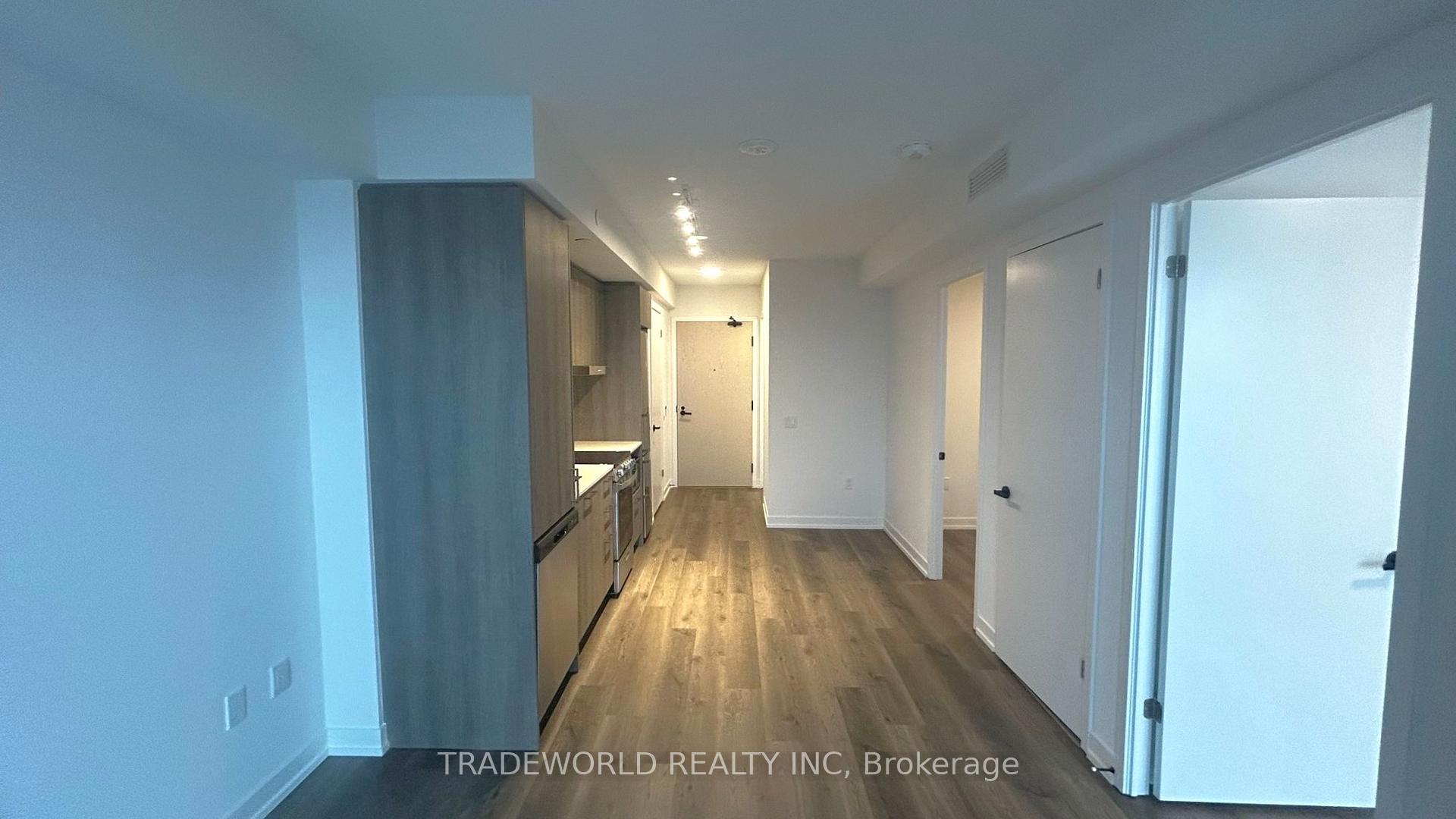 Photo 7 of Unit 3607, 195 Commerce Street, Vaughan, Vaughan Corporate Centre — HOMEH