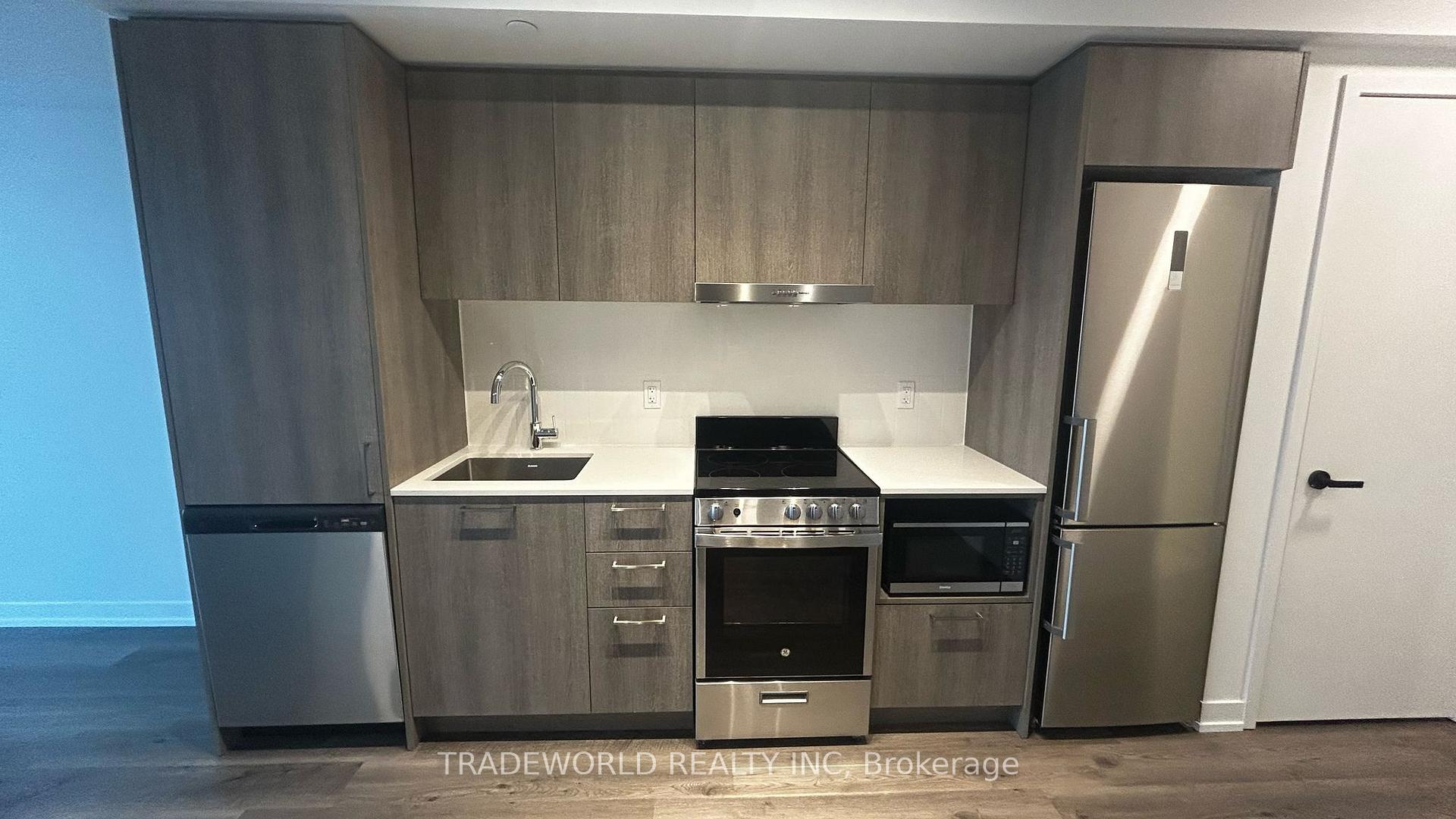 Photo 9 of Unit 3607, 195 Commerce Street, Vaughan, Vaughan Corporate Centre — HOMEH