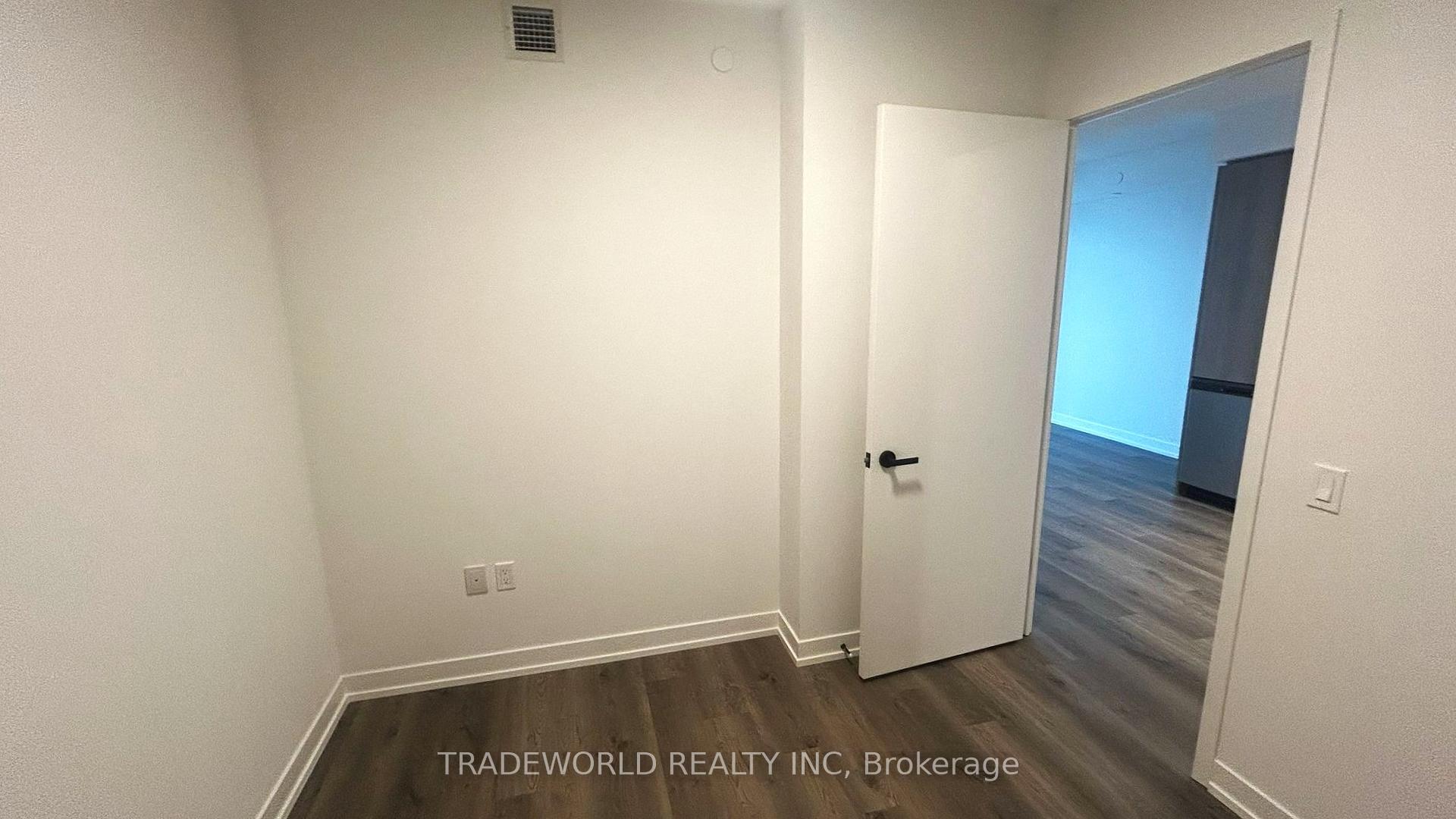 Photo 29 of Unit 3607, 195 Commerce Street, Vaughan, Vaughan Corporate Centre — HOMEH