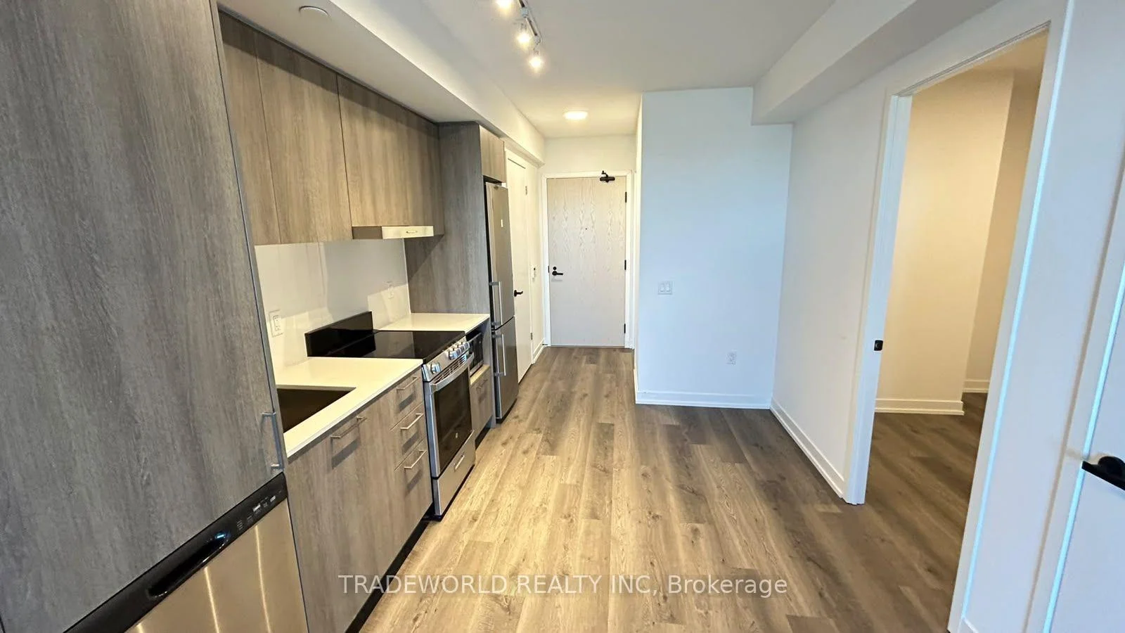 Photo 8 of Unit 3607, 195 Commerce Street, Vaughan, Vaughan Corporate Centre — HOMEH