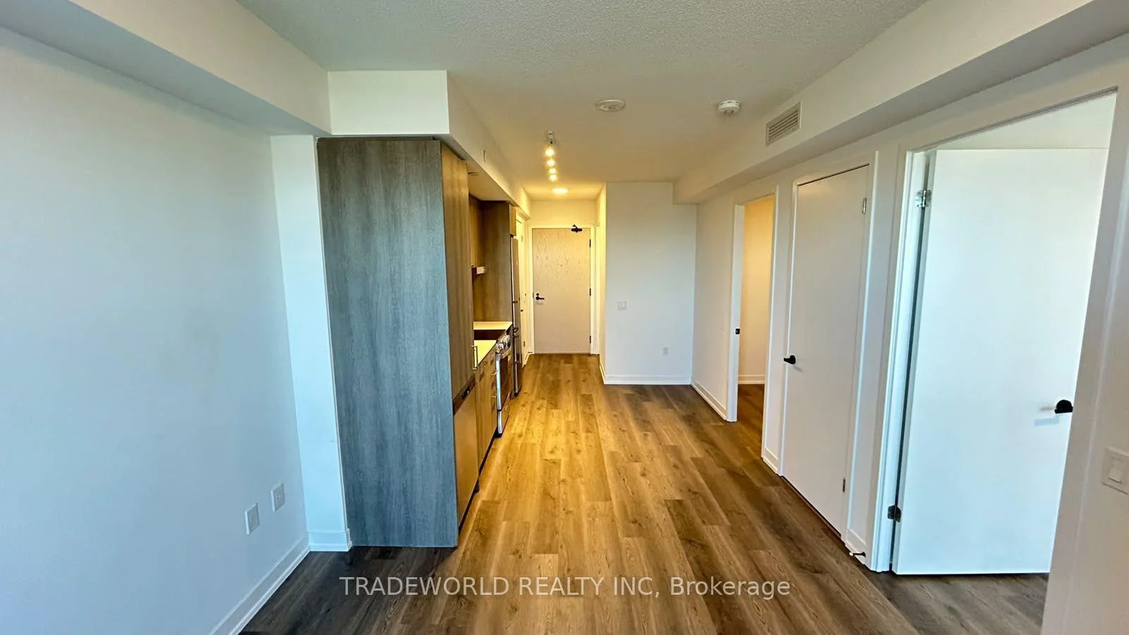 Photo 10 of Unit 3607, 195 Commerce Street, Vaughan, Vaughan Corporate Centre — HOMEH