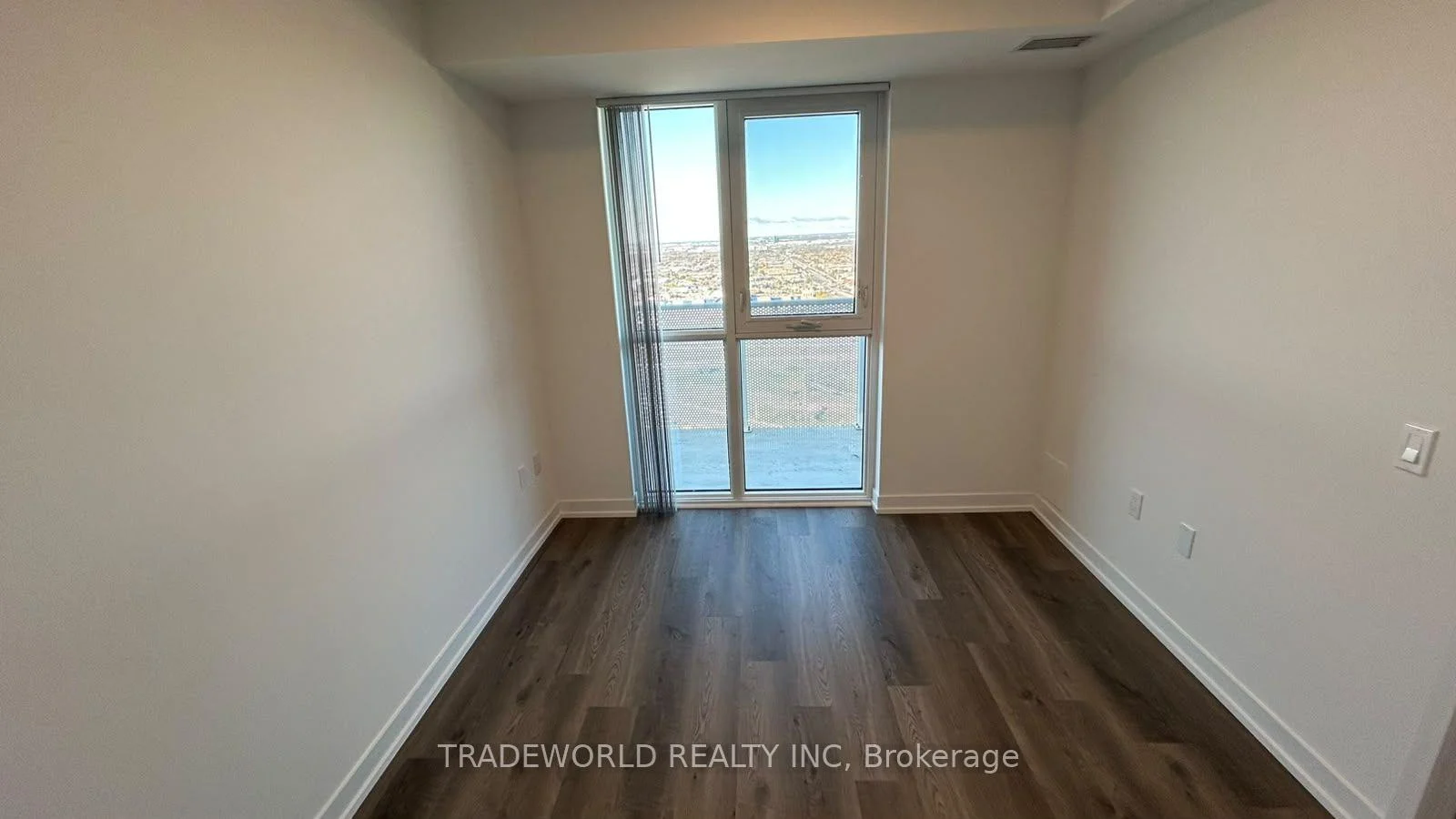 Photo 32 of Unit 3607, 195 Commerce Street, Vaughan, Vaughan Corporate Centre — HOMEH