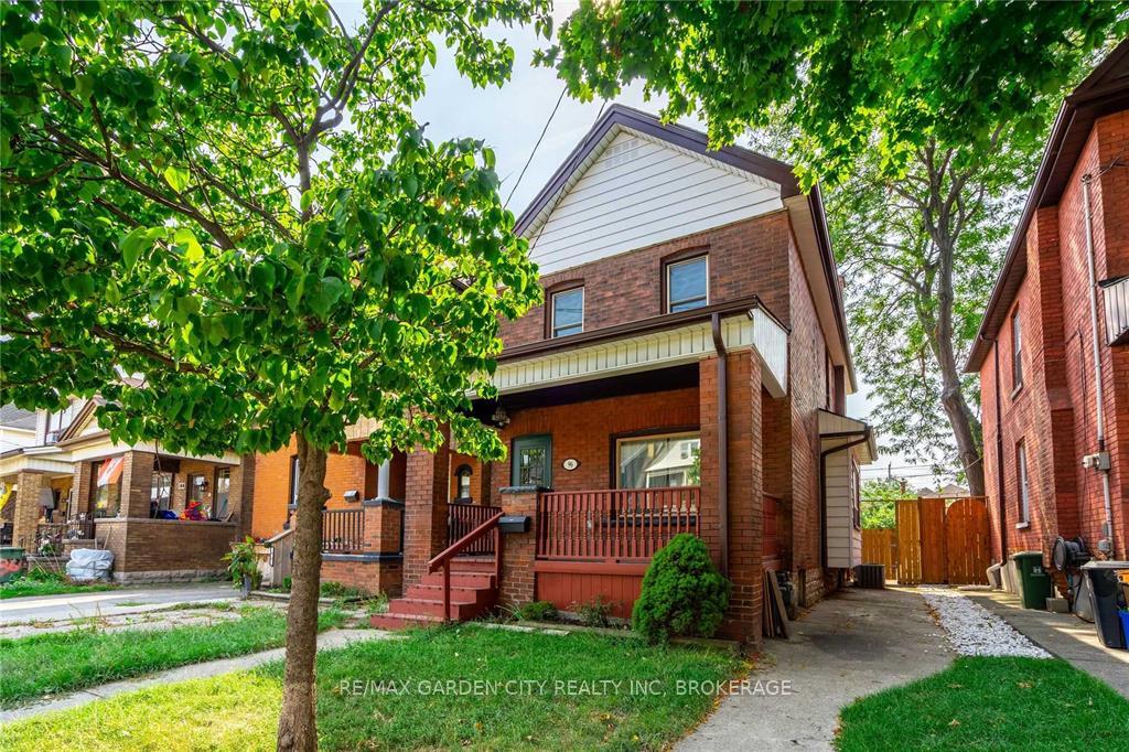 Photo 3 of 96 Beechwood Avenue, Hamilton, Stipley — HOMEH