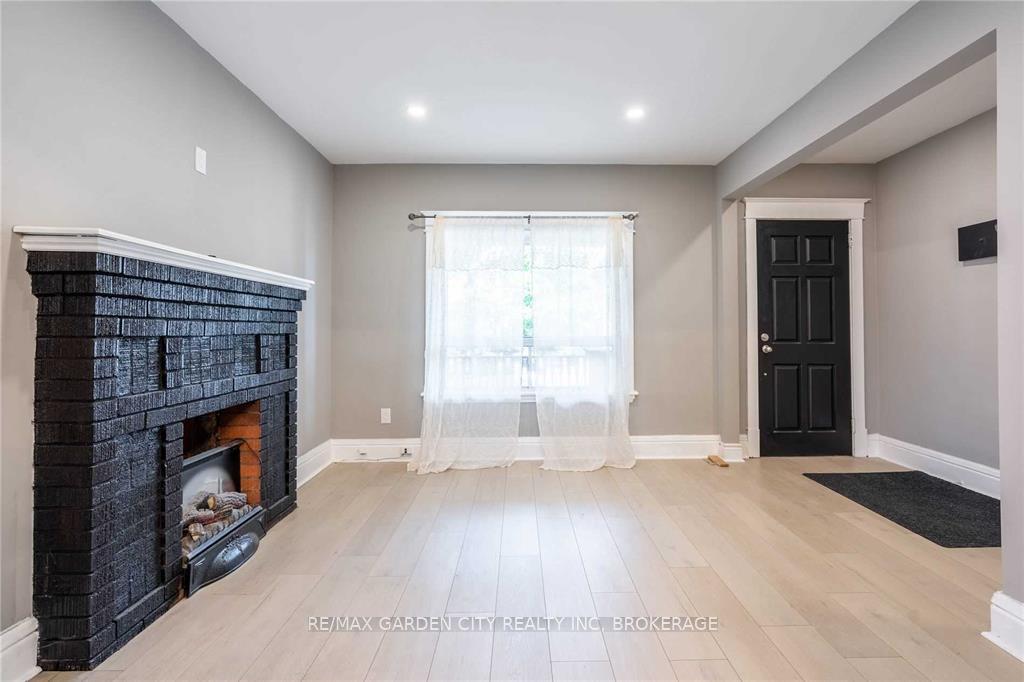 Photo 7 of 96 Beechwood Avenue, Hamilton, Stipley — HOMEH