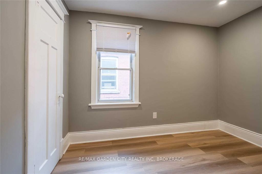 Photo 26 of 96 Beechwood Avenue, Hamilton, Stipley — HOMEH