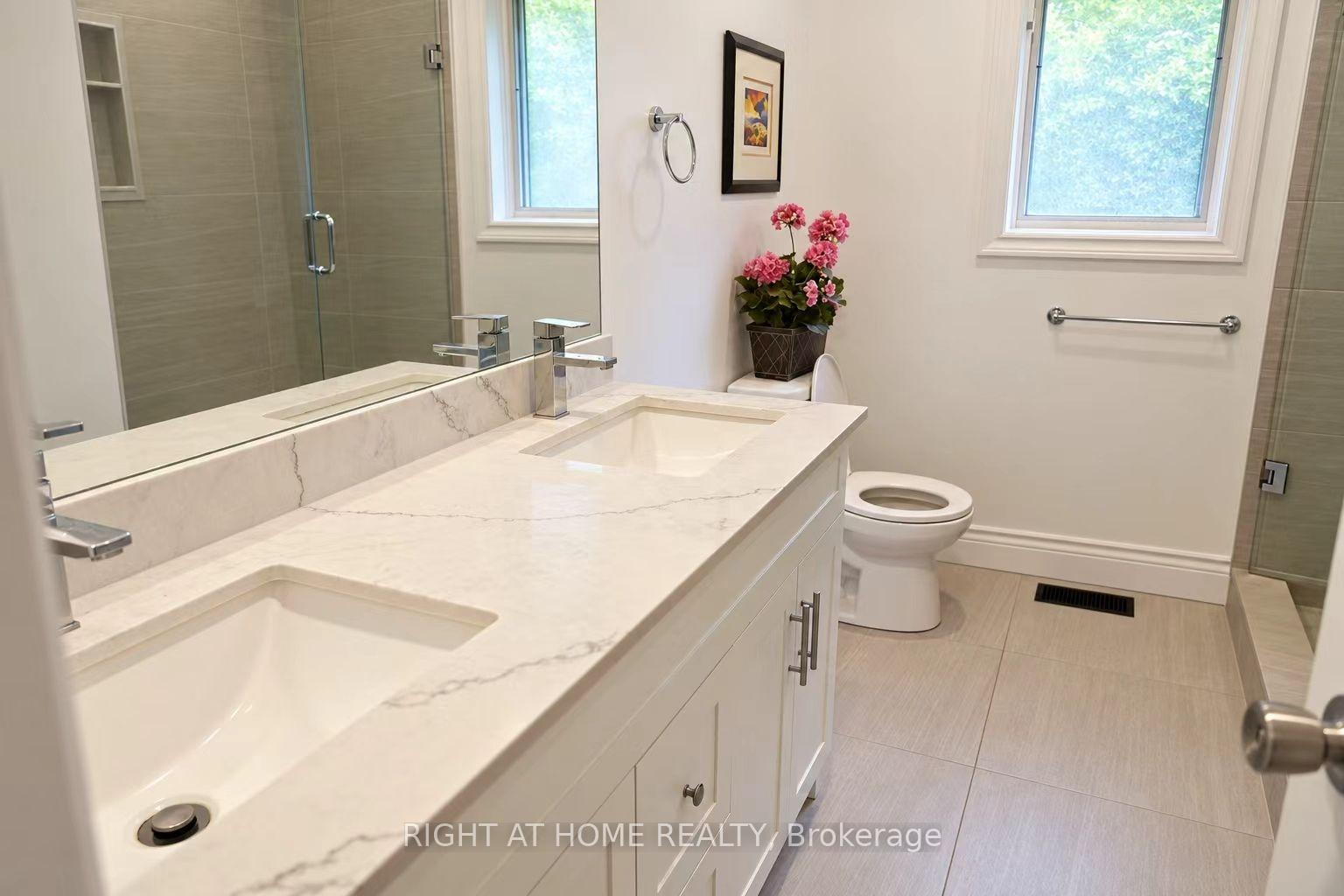 Photo 6 of 10934 Warden Avenue, Markham, Victoria Square — HOMEH