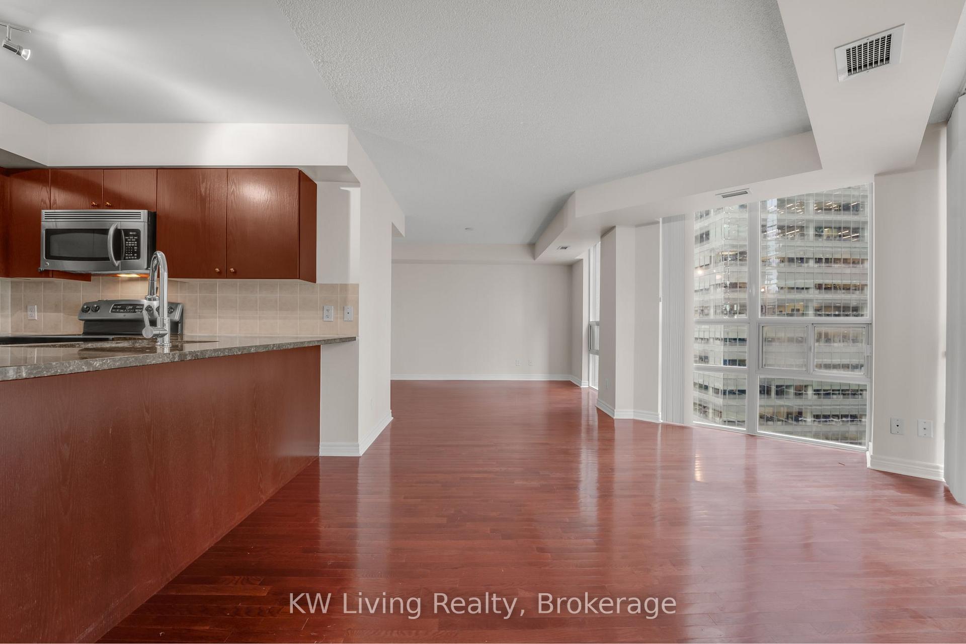 Photo 16 of Unit 1801, 51 Lower Simcoe Street, Toronto, Waterfront Communities — HOMEH