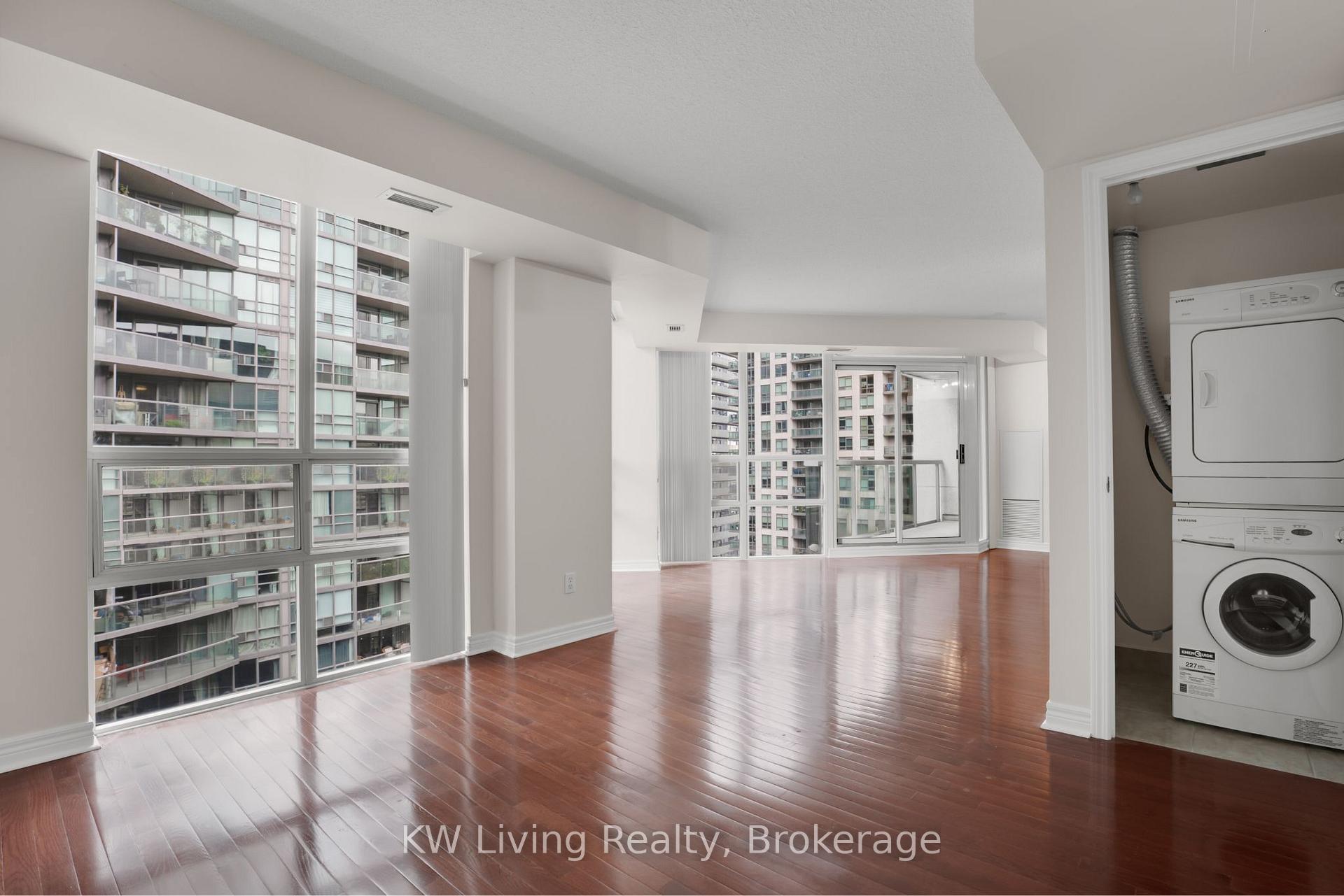 Photo 21 of Unit 1801, 51 Lower Simcoe Street, Toronto, Waterfront Communities — HOMEH