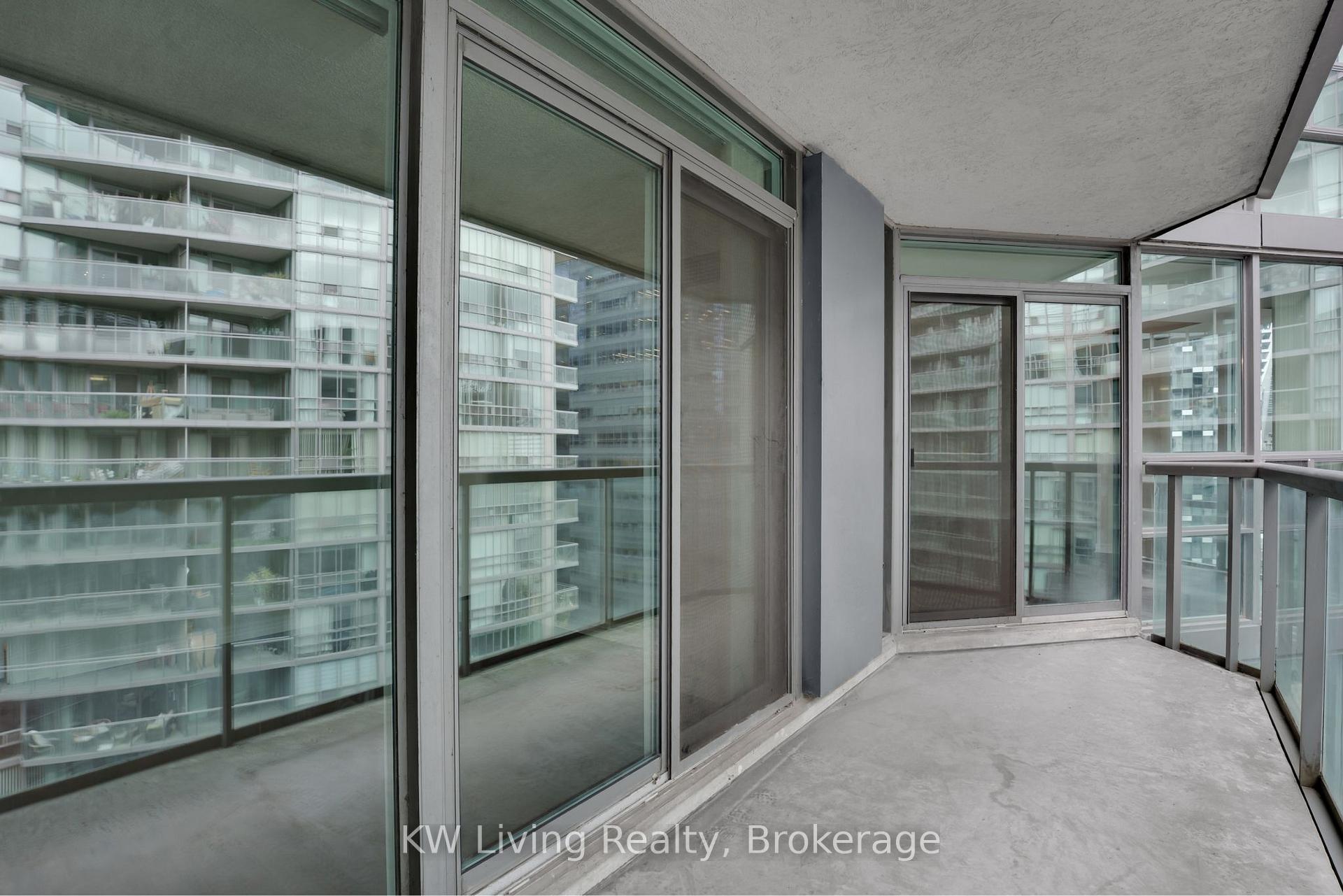 Photo 26 of Unit 1801, 51 Lower Simcoe Street, Toronto, Waterfront Communities — HOMEH