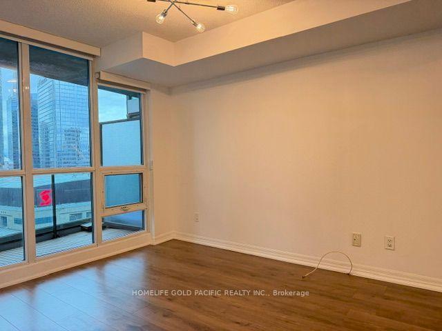 Photo 21 of Unit 1413, 16 Yonge Street, Toronto, Waterfront Communities — HOMEH
