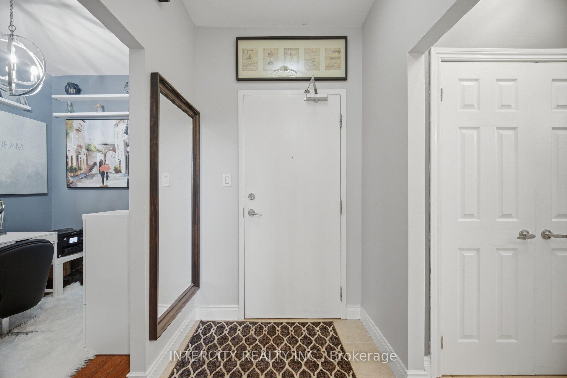 Photo 6 of Unit 207, 10211 Keele Street, Vaughan, Maple — HOMEH