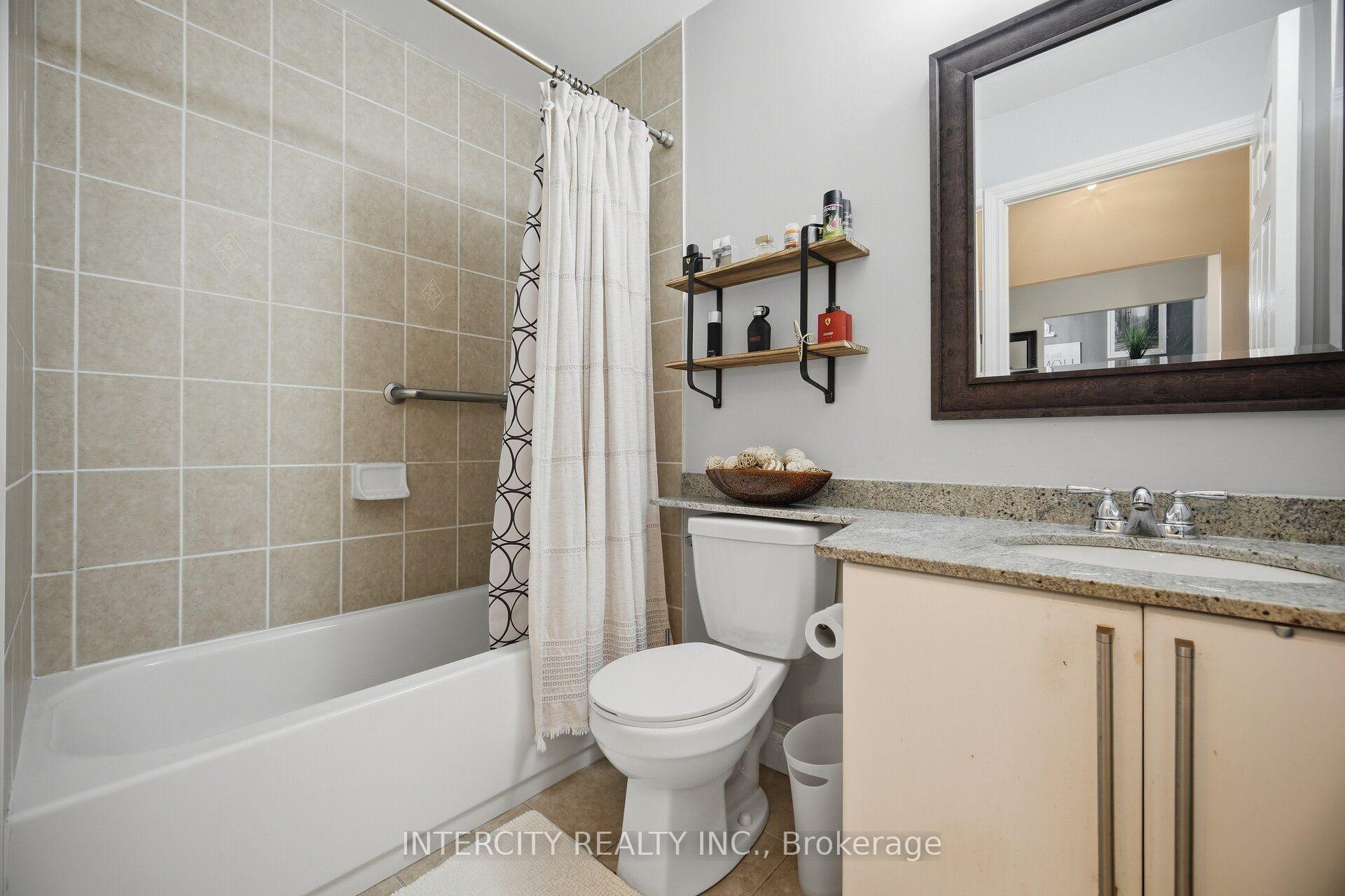 Photo 26 of Unit 207, 10211 Keele Street, Vaughan, Maple — HOMEH
