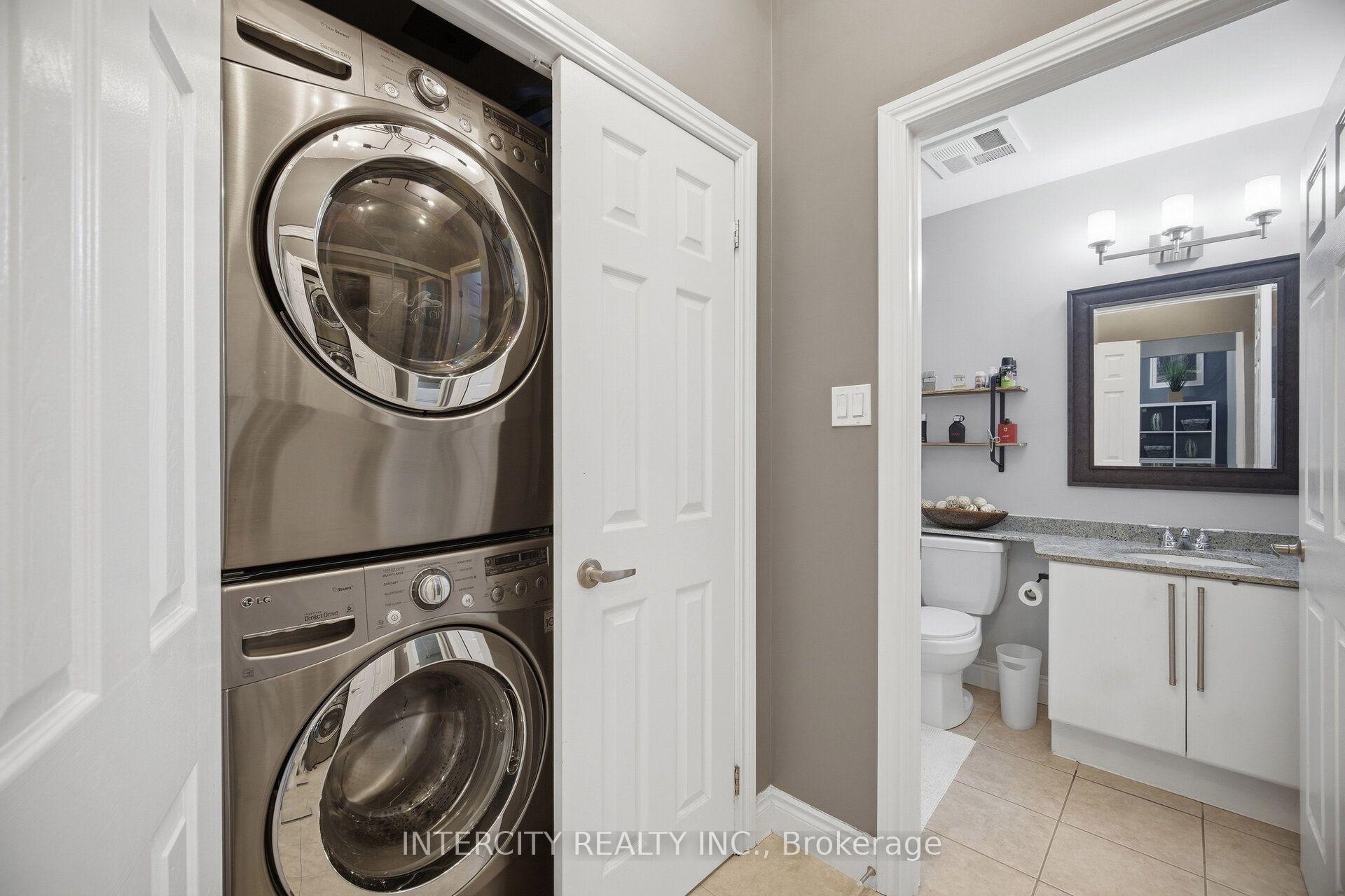 Photo 27 of Unit 207, 10211 Keele Street, Vaughan, Maple — HOMEH