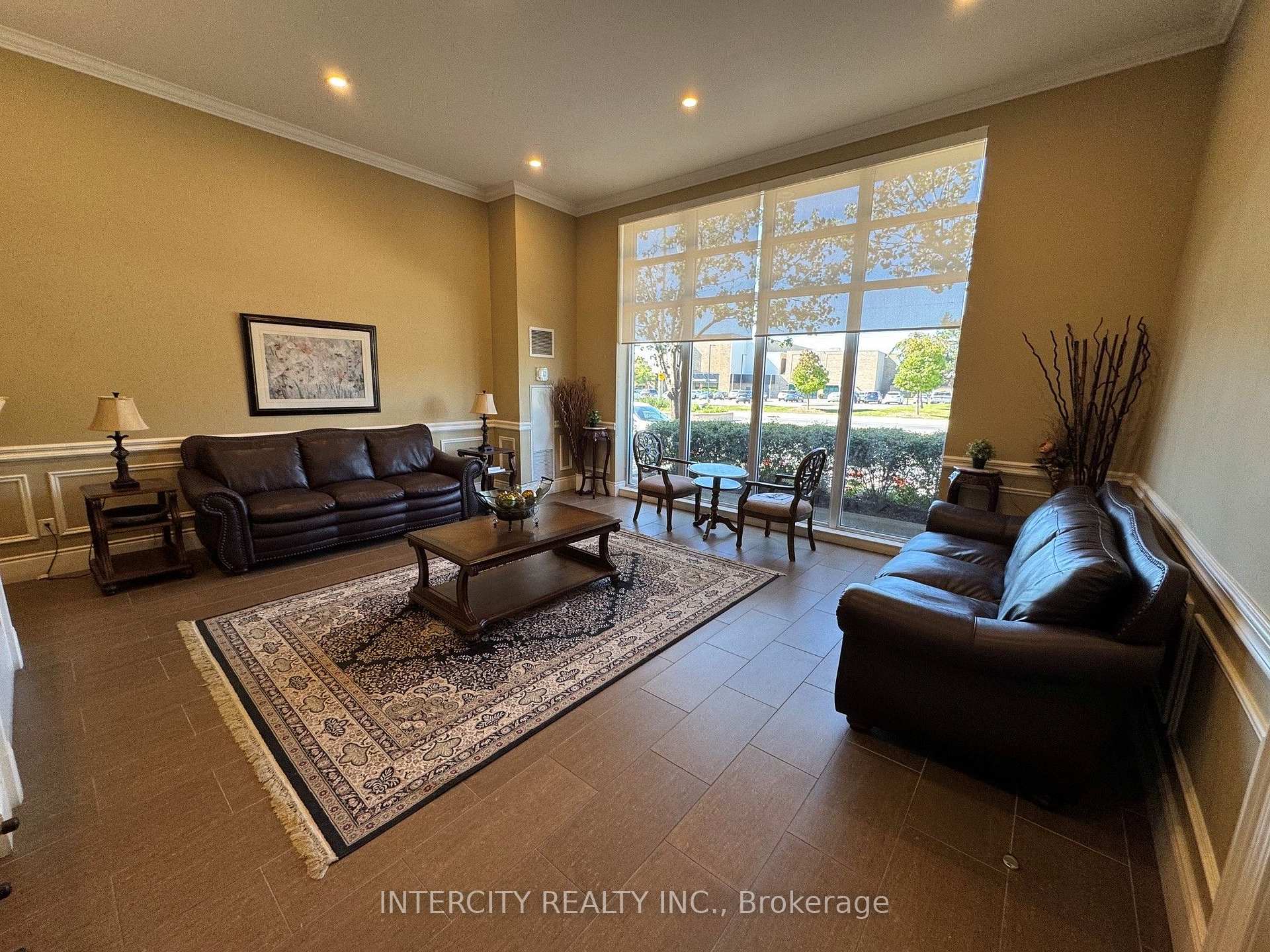 Photo 29 of Unit 207, 10211 Keele Street, Vaughan, Maple — HOMEH