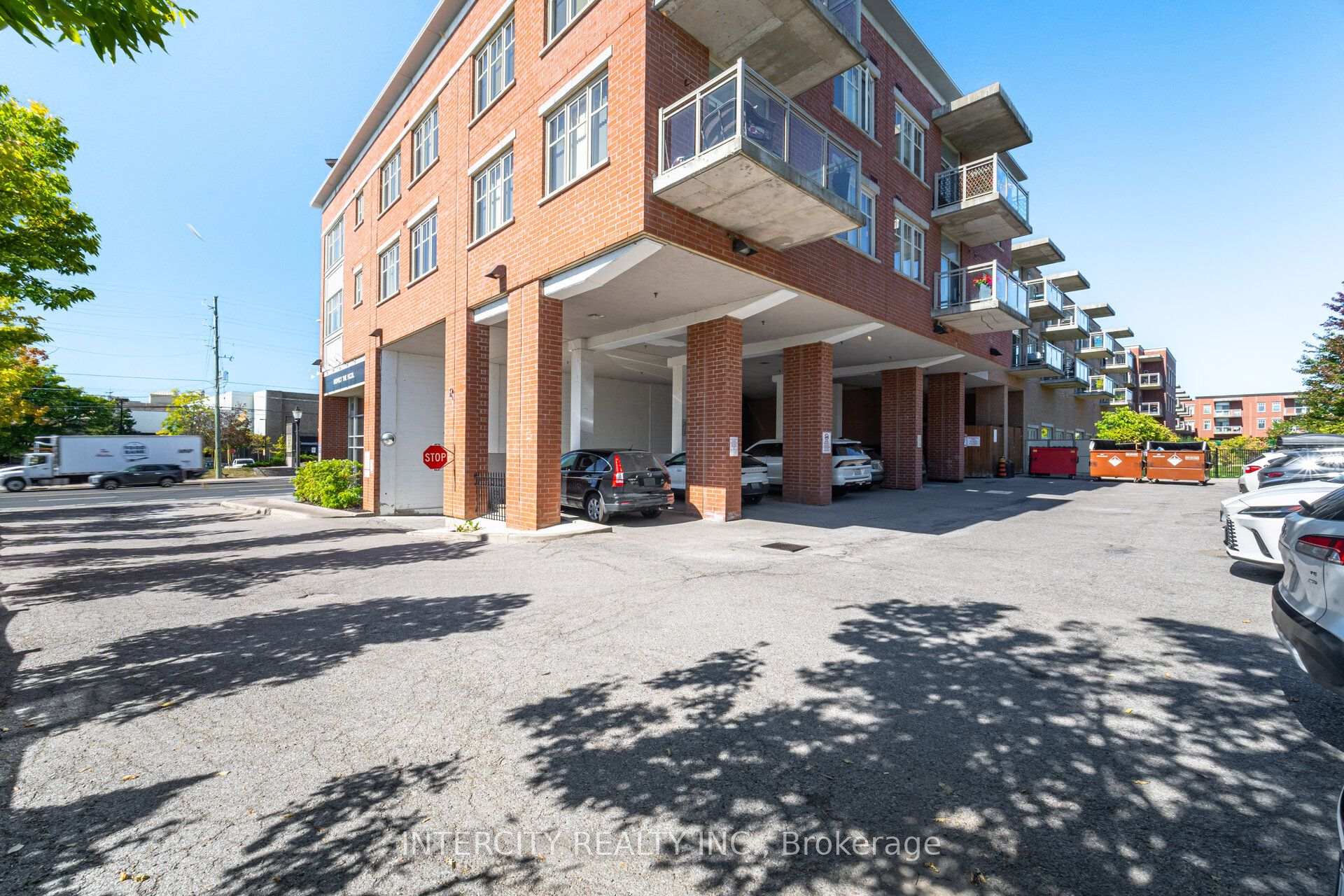 Photo 44 of Unit 207, 10211 Keele Street, Vaughan, Maple — HOMEH