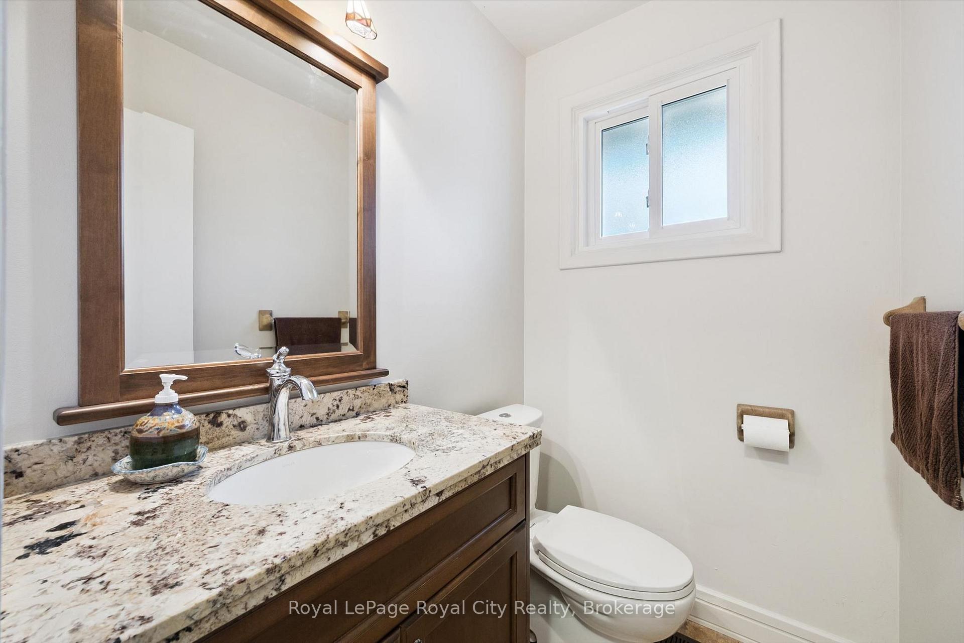 Photo 12 of 46 Rickson Avenue, Guelph, Kortright West — HOMEH