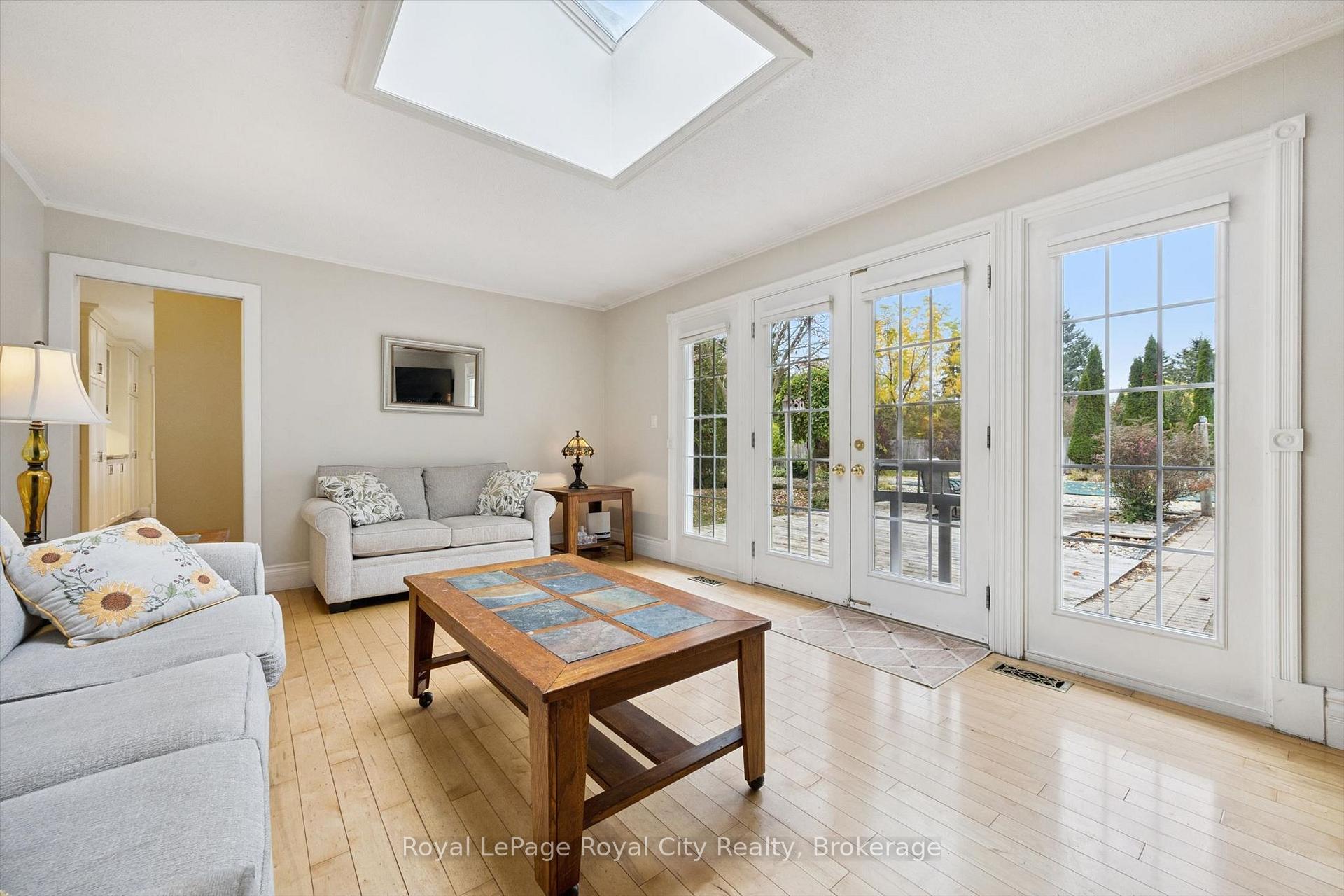 Photo 15 of 46 Rickson Avenue, Guelph, Kortright West — HOMEH