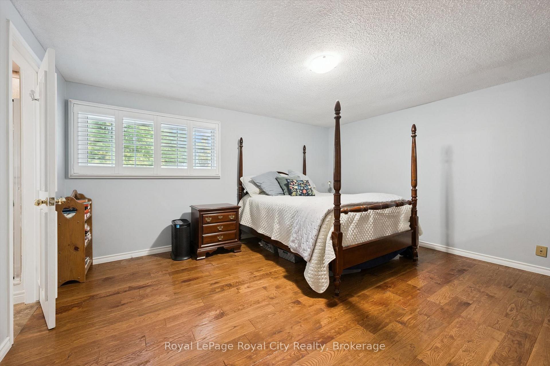 Photo 17 of 46 Rickson Avenue, Guelph, Kortright West — HOMEH