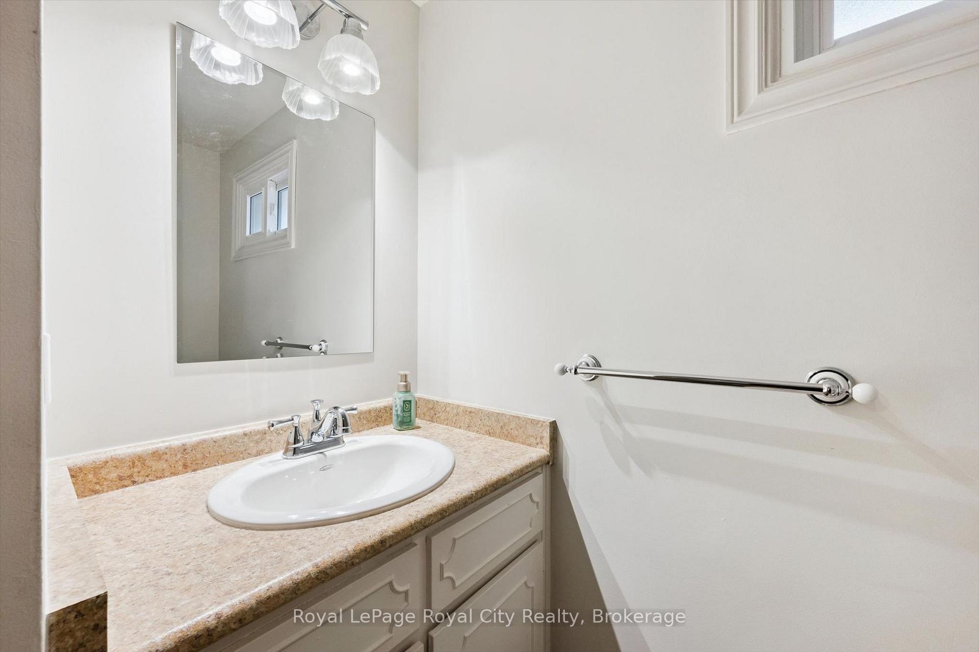 Photo 19 of 46 Rickson Avenue, Guelph, Kortright West — HOMEH