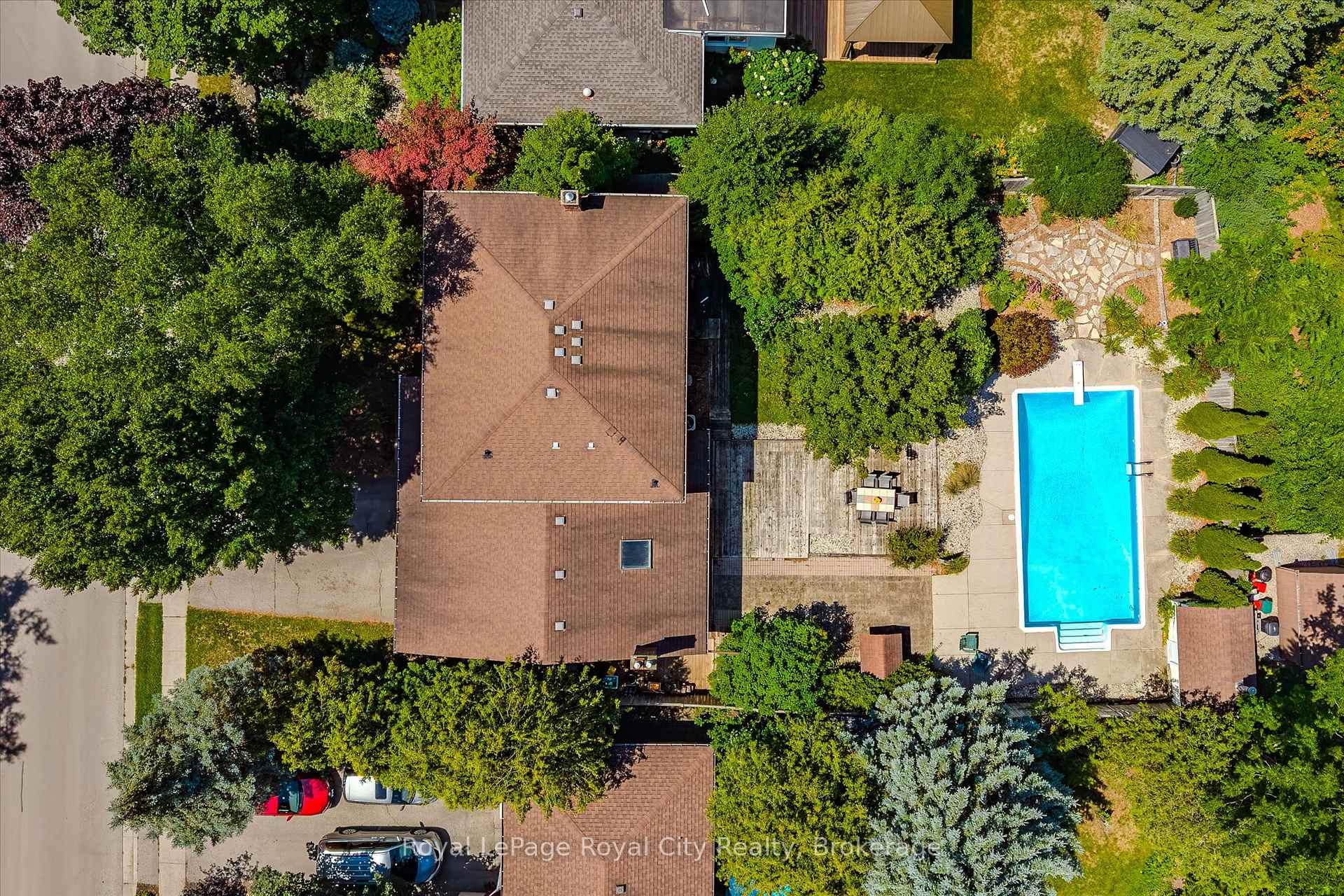 Photo 36 of 46 Rickson Avenue, Guelph, Kortright West — HOMEH