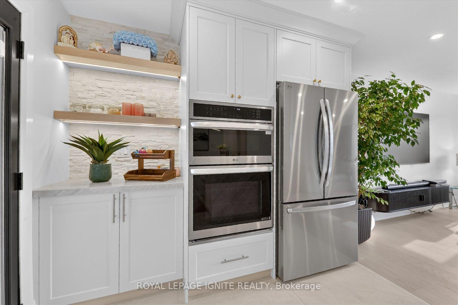 Photo 19 of 103 Baker Street, Whitchurch-Stouffville, Stouffville — HOMEH