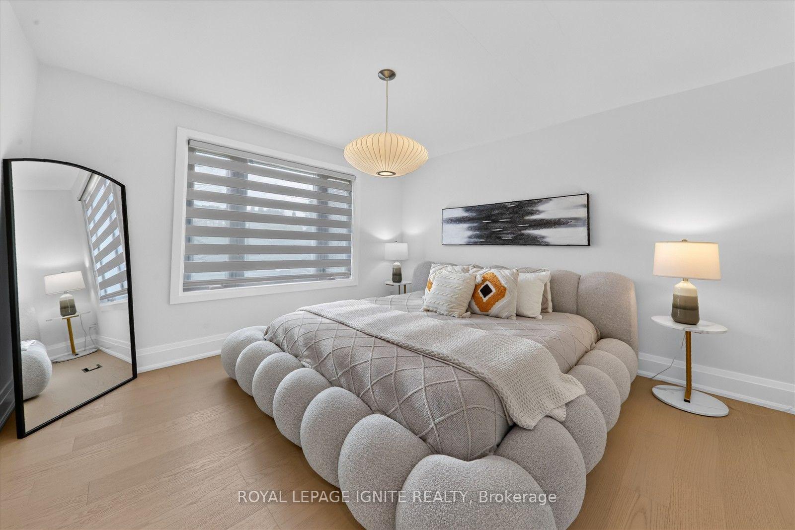 Photo 24 of 103 Baker Street, Whitchurch-Stouffville, Stouffville — HOMEH