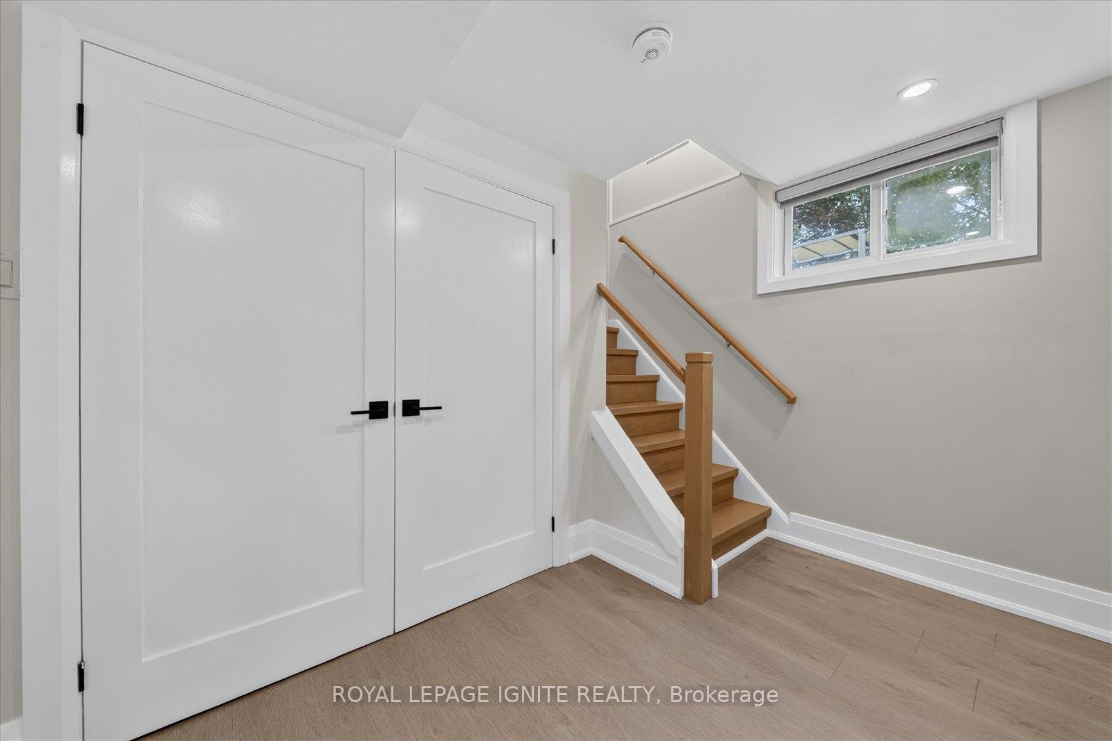 Photo 31 of 103 Baker Street, Whitchurch-Stouffville, Stouffville — HOMEH