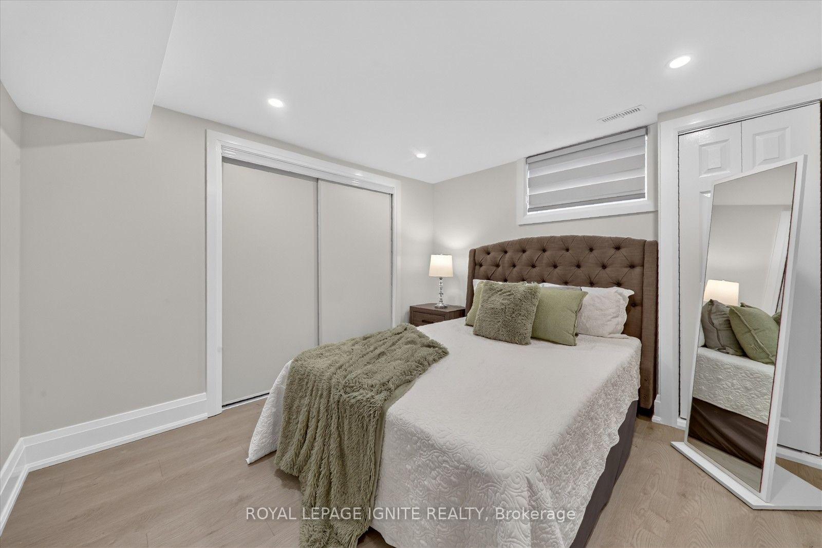 Photo 38 of 103 Baker Street, Whitchurch-Stouffville, Stouffville — HOMEH