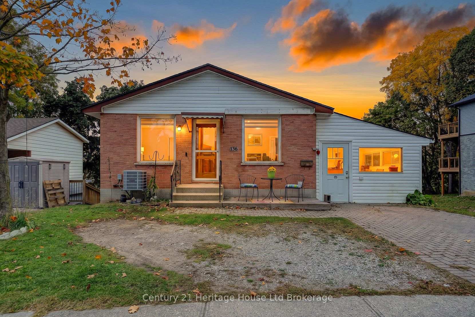 Photo 1 of 136 Dover Street, Woodstock, Woodstock - South — HOMEH