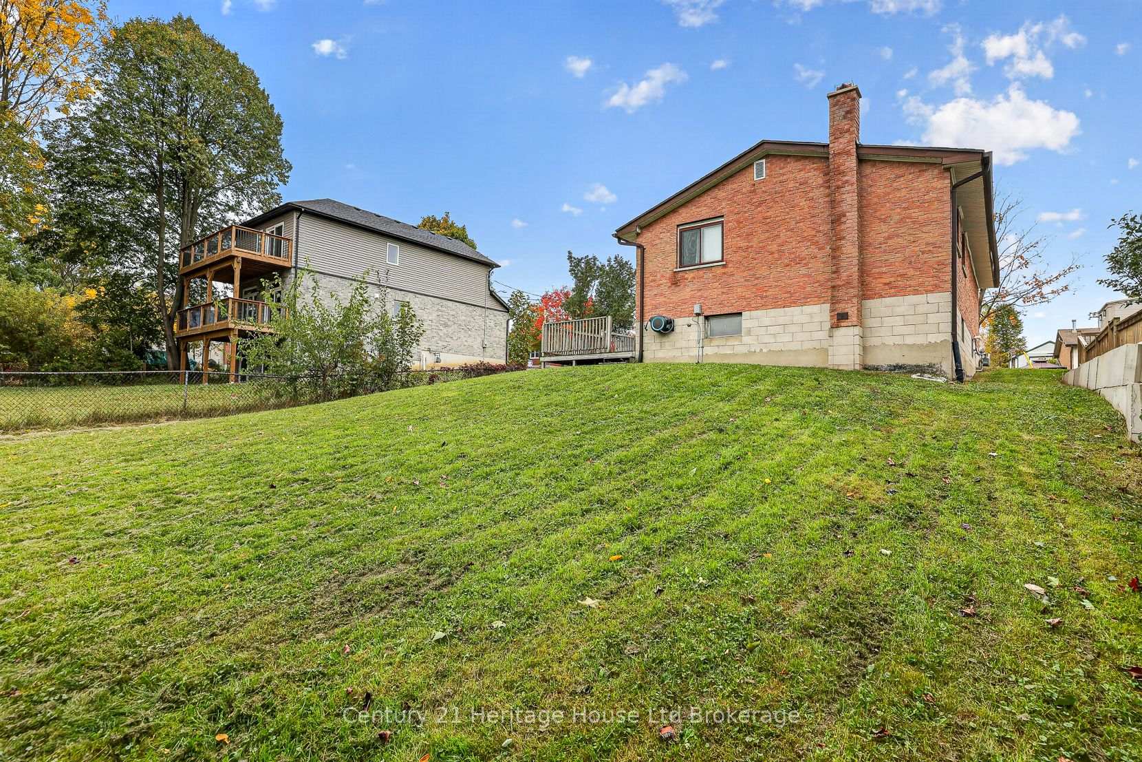 Photo 42 of 136 Dover Street, Woodstock, Woodstock - South — HOMEH