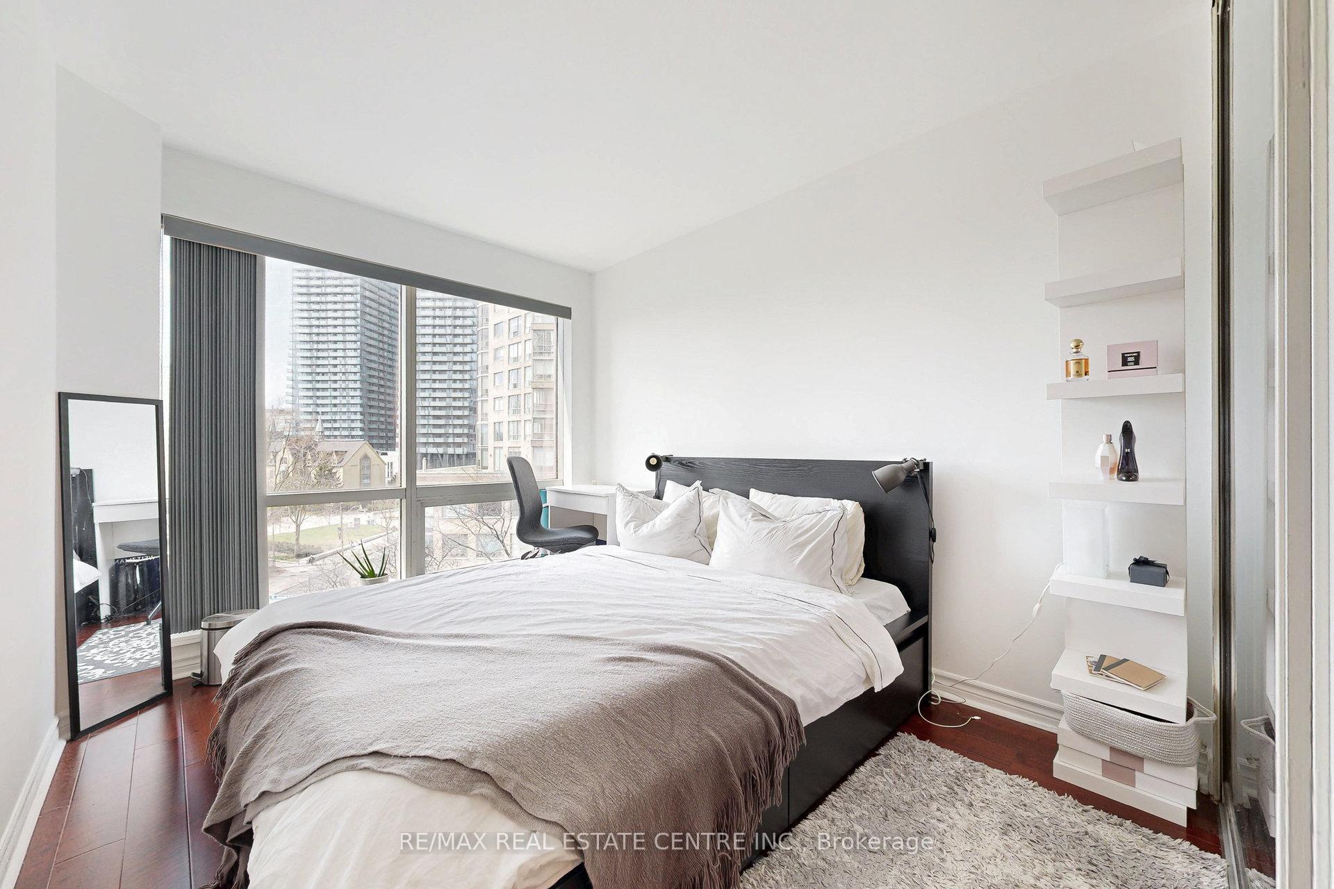 Photo 16 of 1001 Bay Street, Toronto, Bay Street Corridor — HOMEH