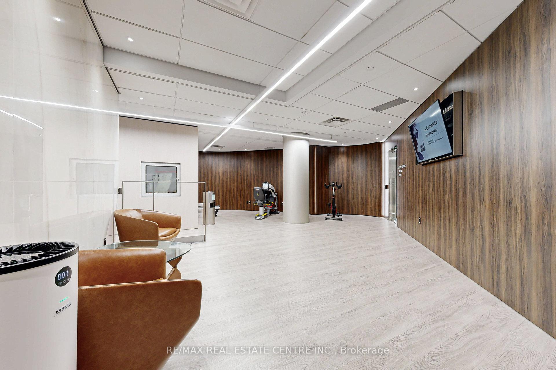 Photo 25 of 1001 Bay Street, Toronto, Bay Street Corridor — HOMEH
