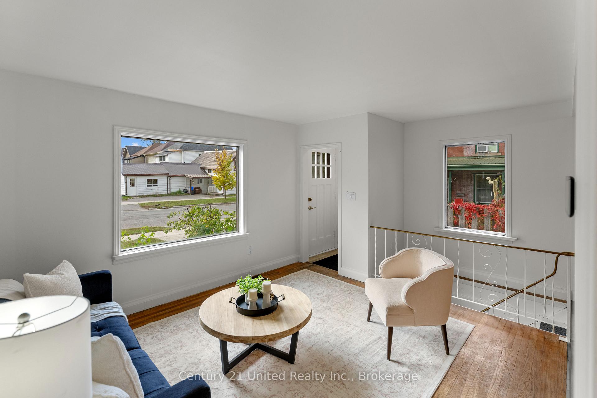 Photo 7 of 1026 Braund Place, Peterborough, Town Ward 3 — HOMEH