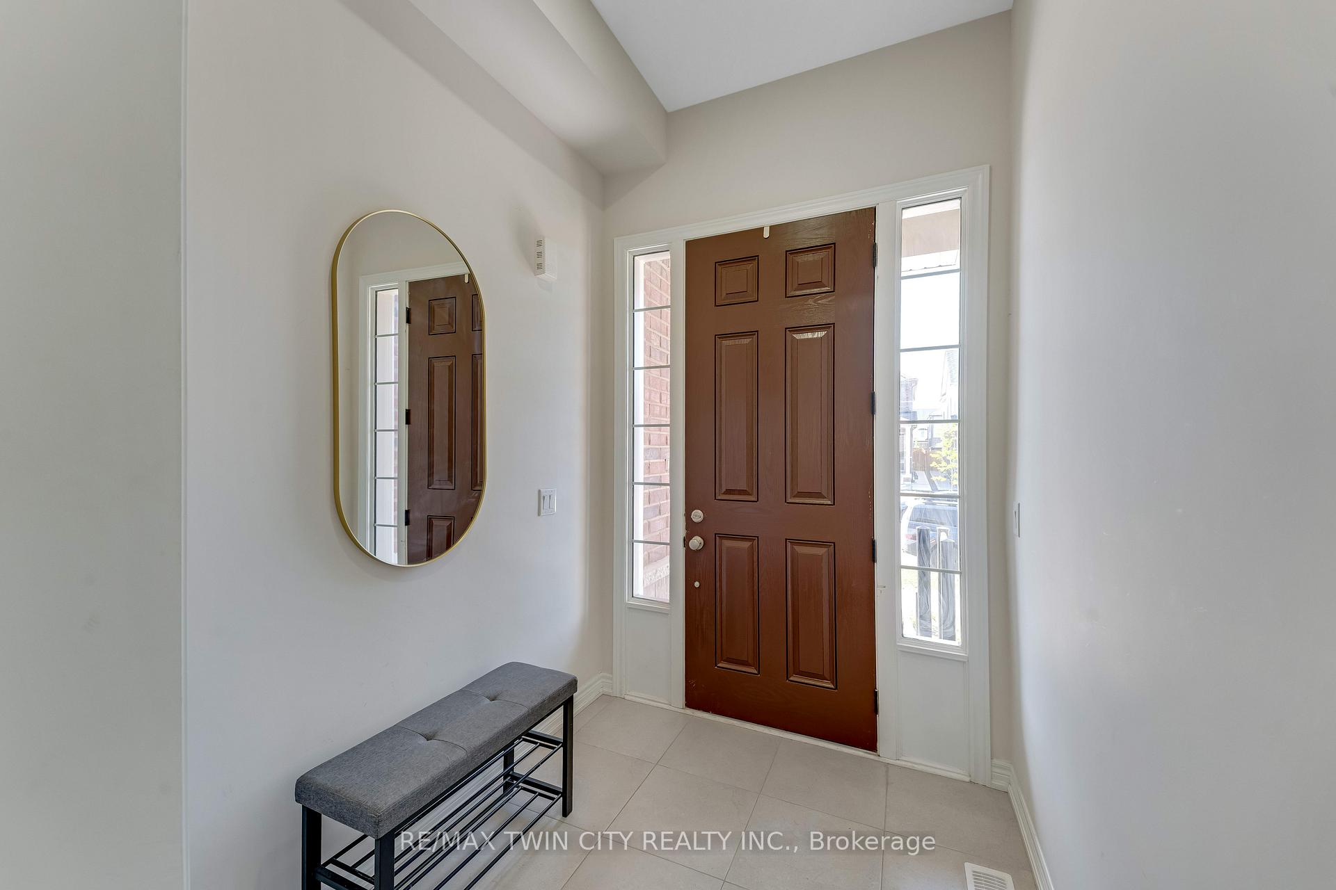 Photo 4 of 106 Haldimand Street, Kitchener, Huron Park — HOMEH