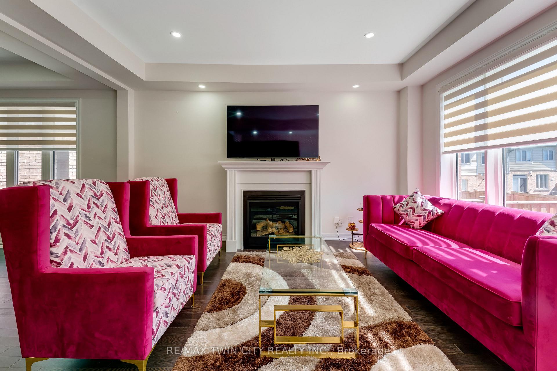 Photo 8 of 106 Haldimand Street, Kitchener, Huron Park — HOMEH