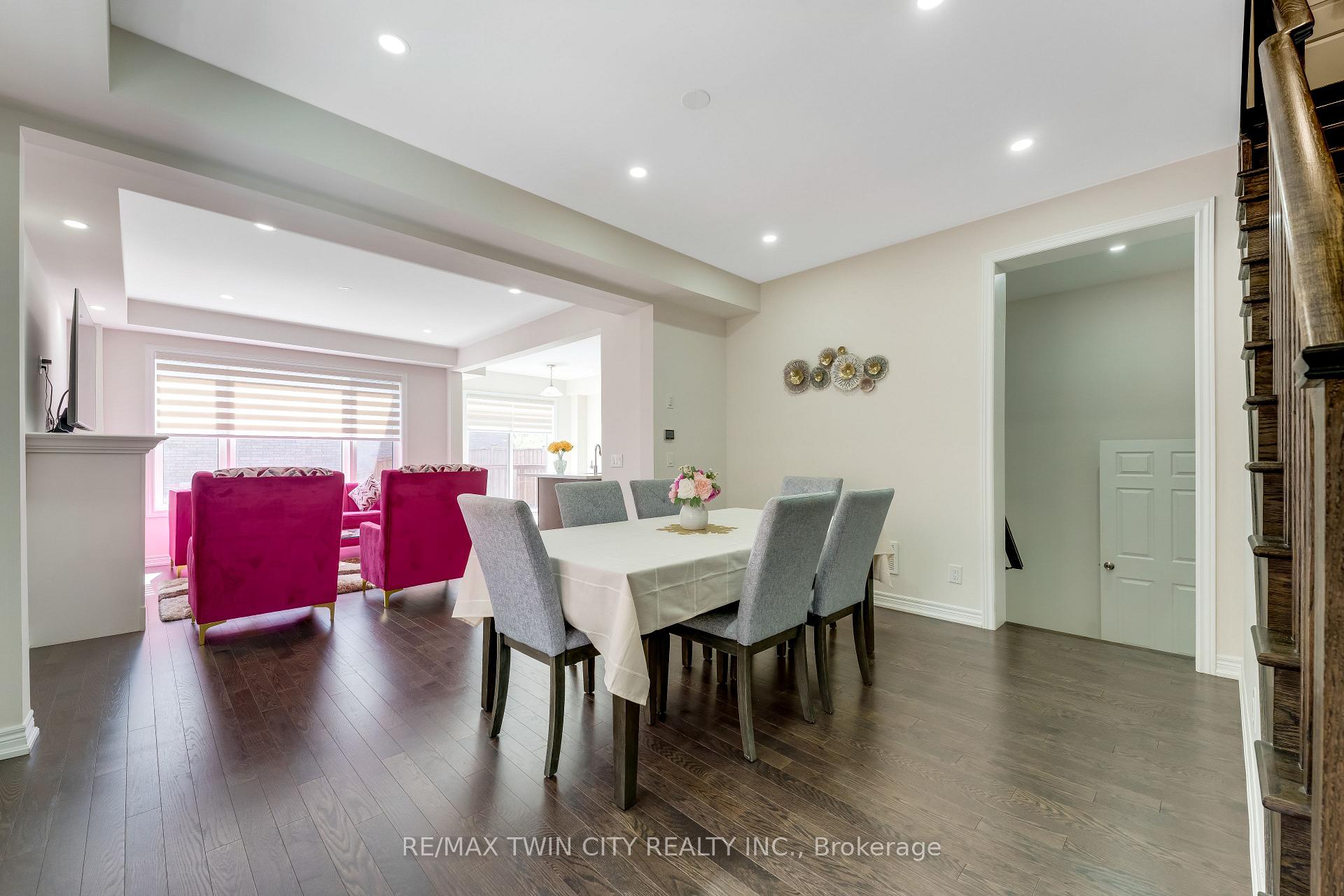 Photo 9 of 106 Haldimand Street, Kitchener, Huron Park — HOMEH