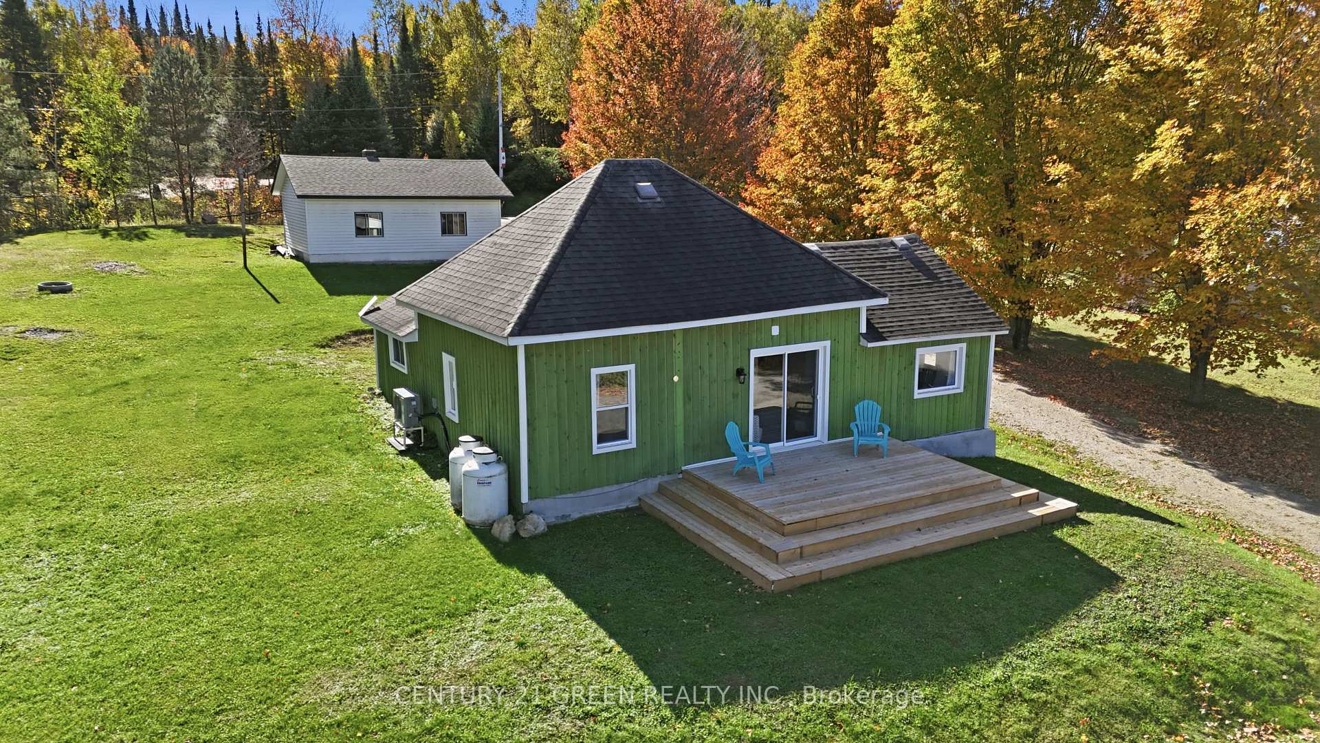 Photo of 135 Village Street