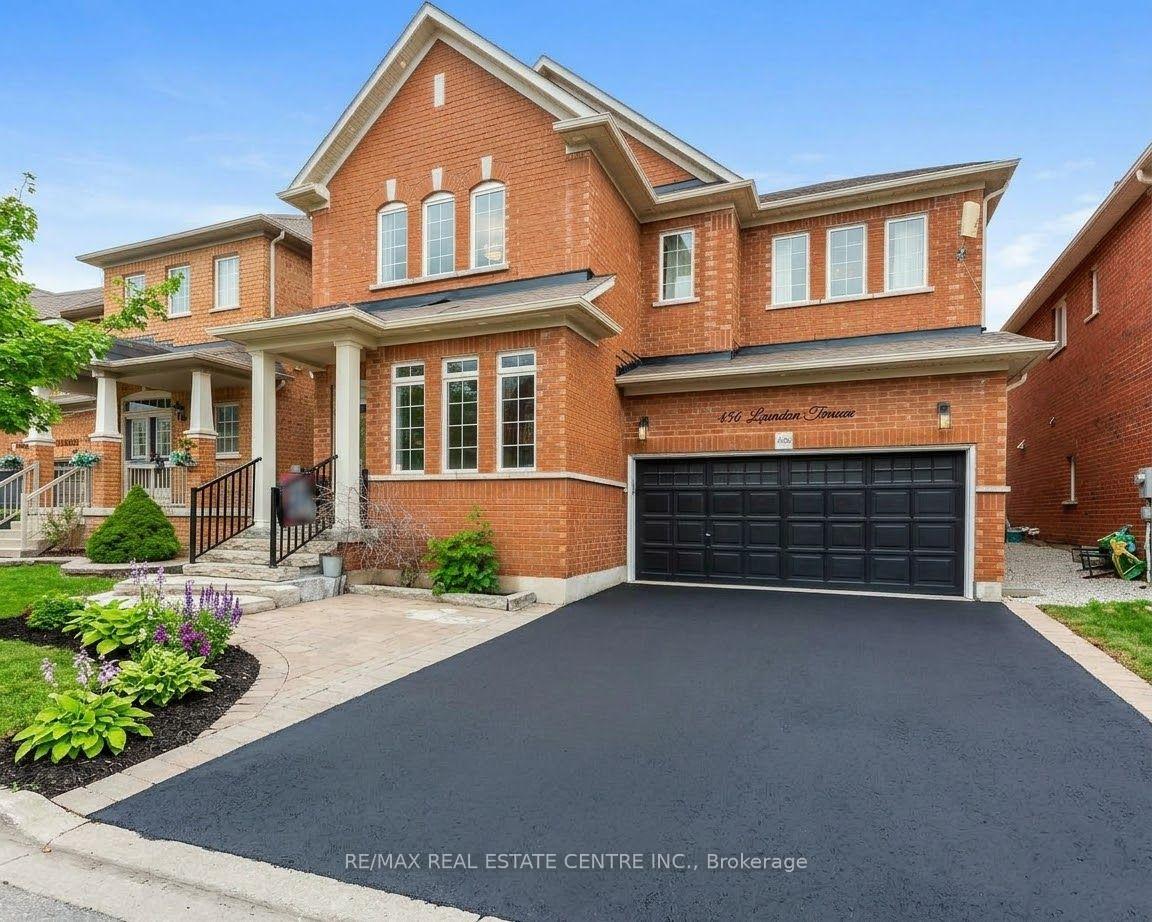 Photo 2 of 456 Laundon Terrace, Milton, Scott — HOMEH