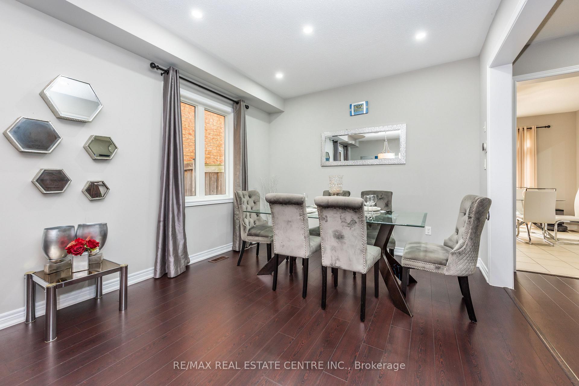 Photo 7 of 456 Laundon Terrace, Milton, Scott — HOMEH