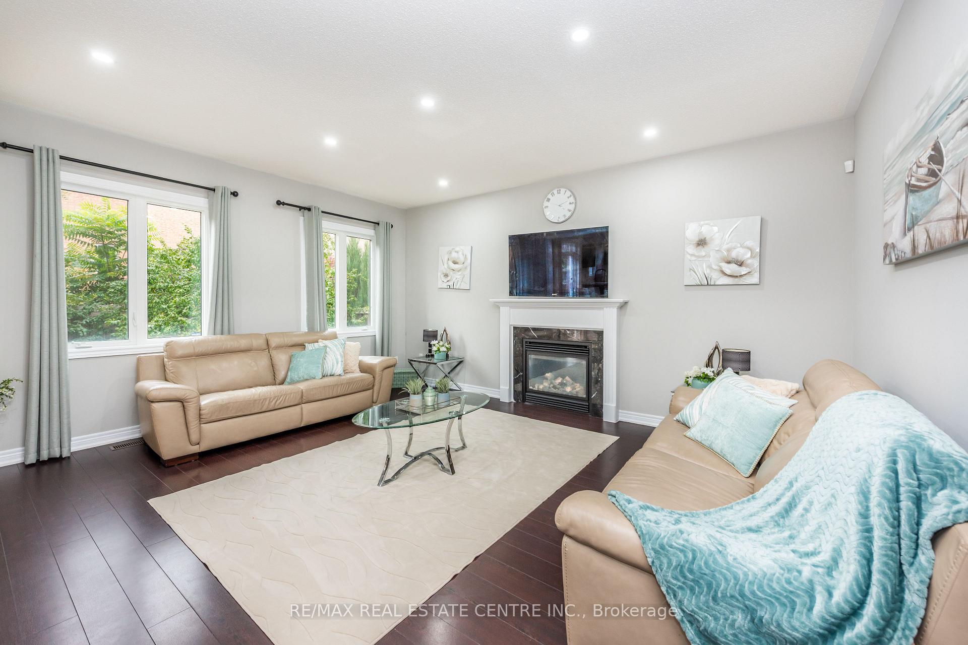 Photo 13 of 456 Laundon Terrace, Milton, Scott — HOMEH