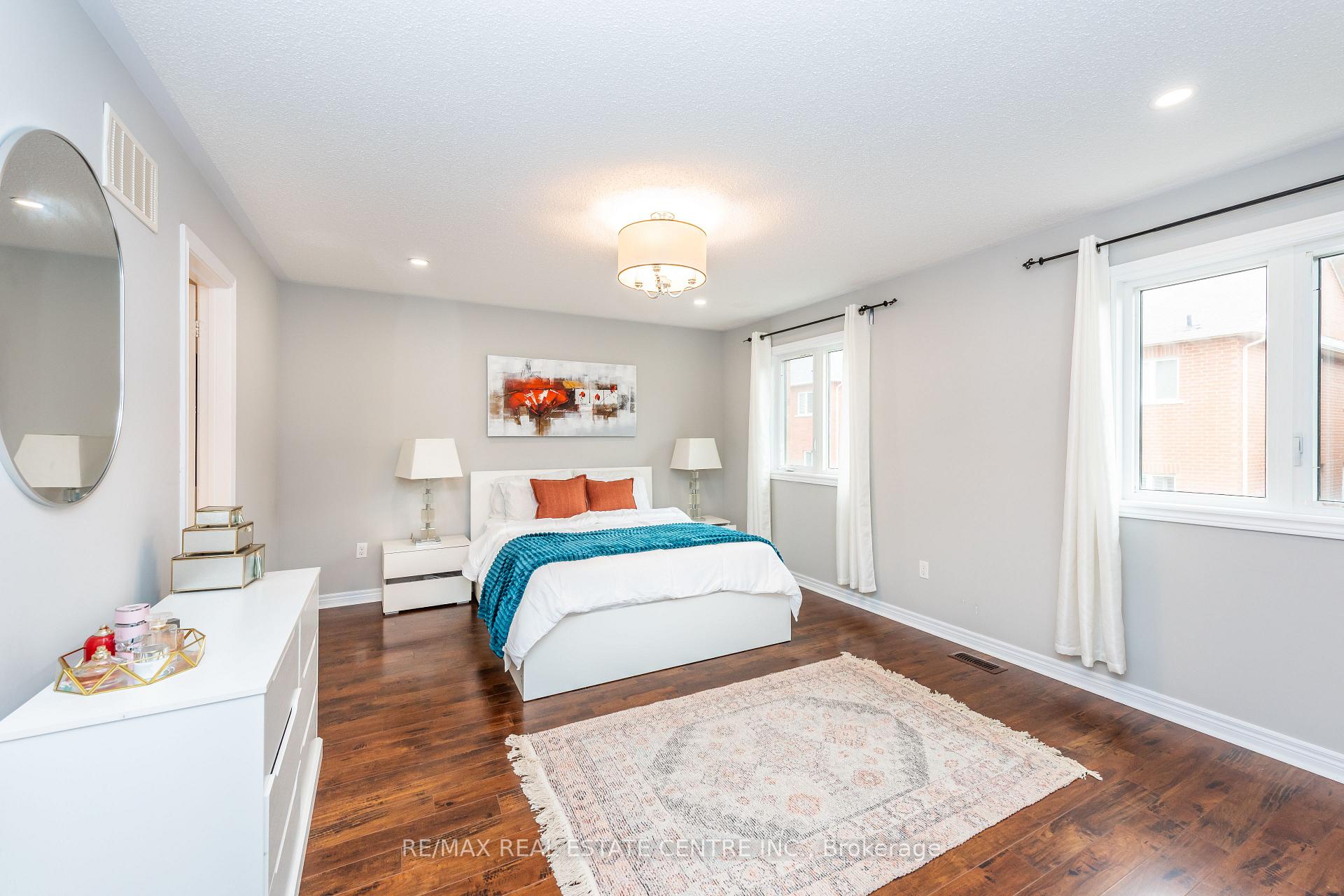 Photo 37 of 456 Laundon Terrace, Milton, Scott — HOMEH
