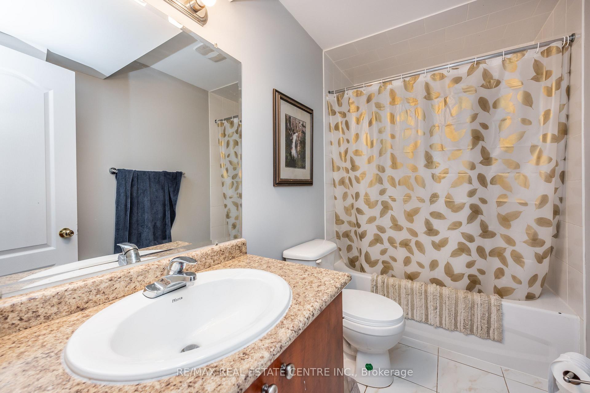 Photo 43 of 456 Laundon Terrace, Milton, Scott — HOMEH