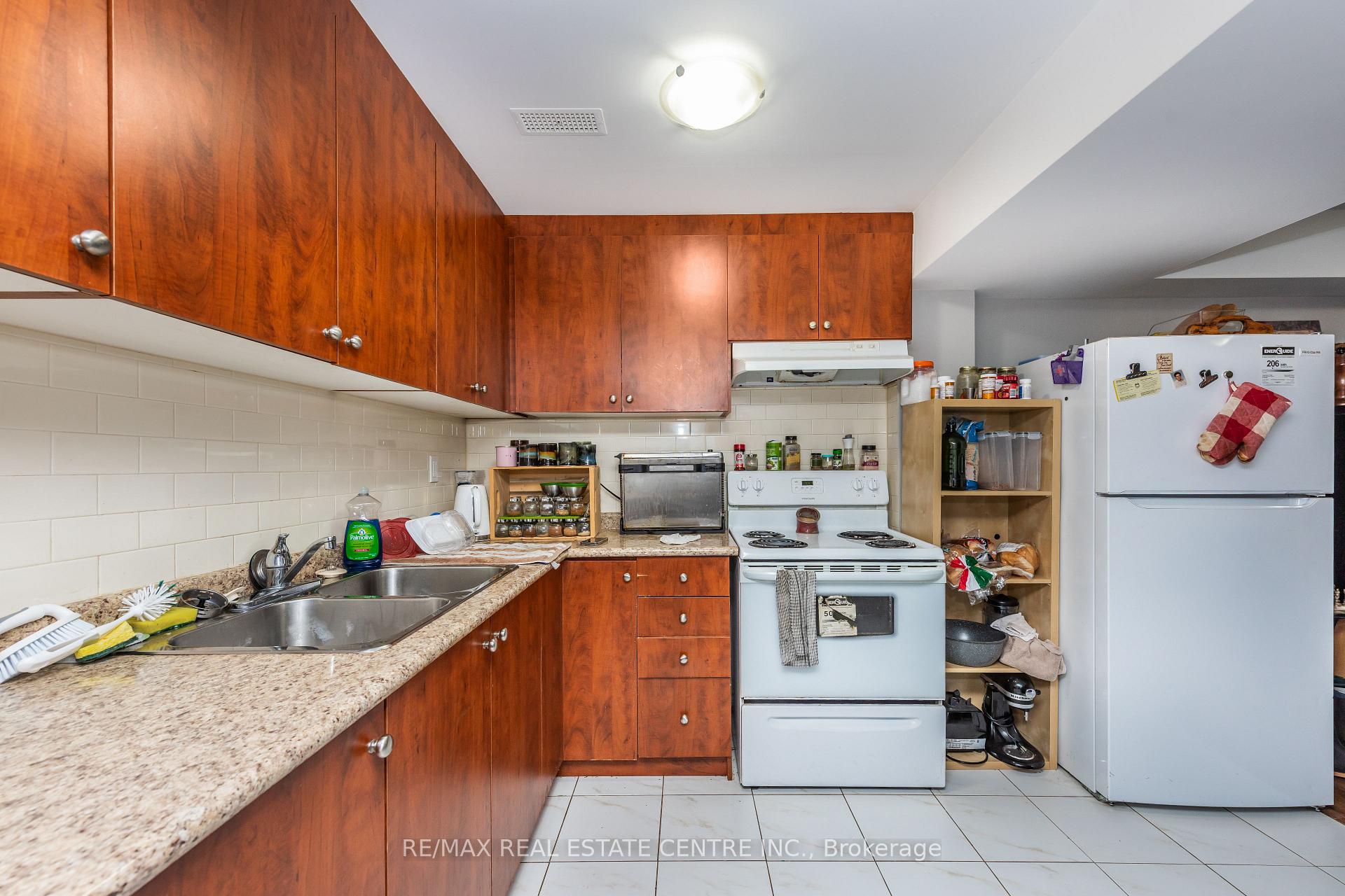 Photo 44 of 456 Laundon Terrace, Milton, Scott — HOMEH