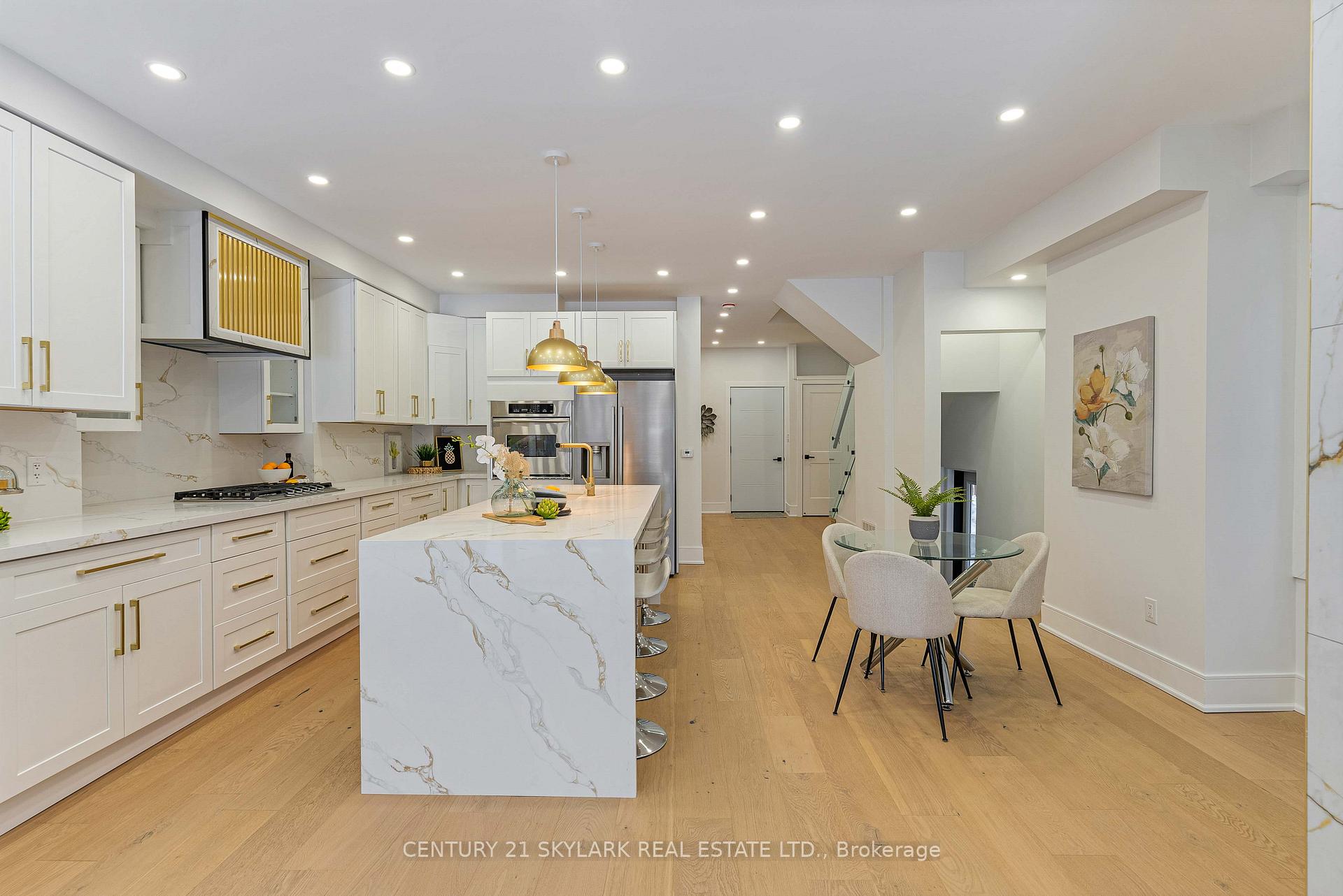 Photo 15 of 208 Gainsborough Road, Toronto, Woodbine Corridor — HOMEH