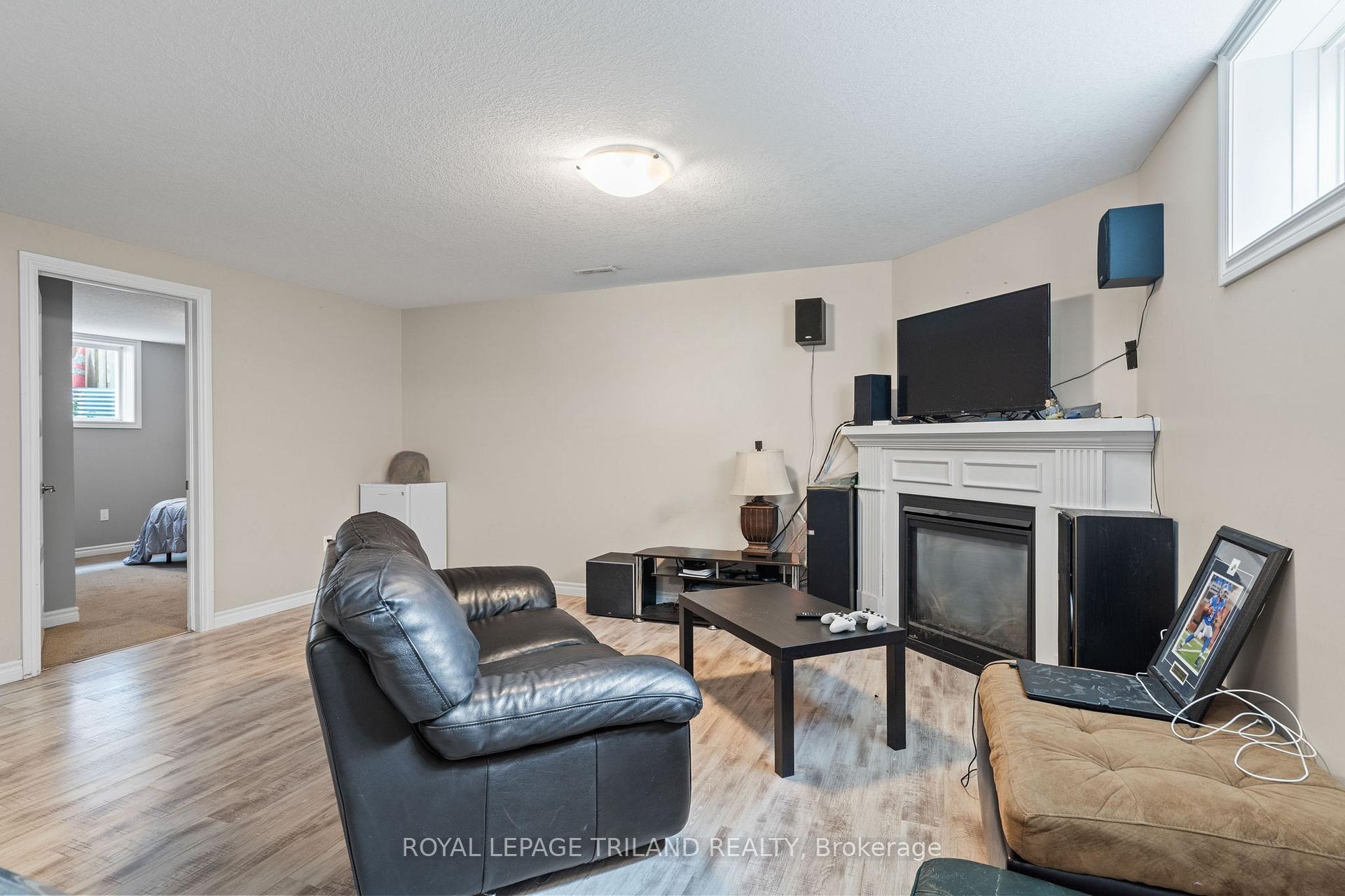 Photo 26 of 38 Leesboro Trail, Thames Centre, Thorndale — HOMEH